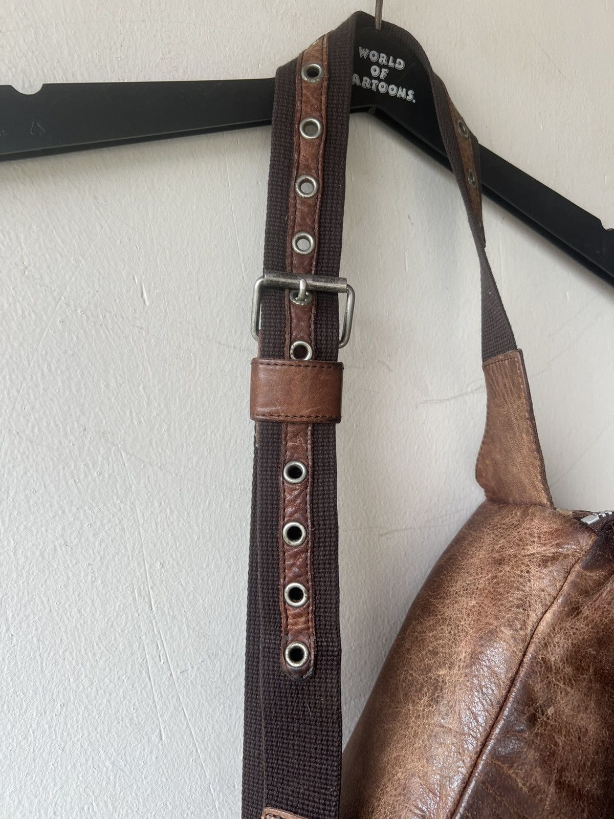 Avirex Vintage 2000s Avirex Distress Patina Leather Cargo Chest Bag Size ONE SIZE - 24 Thumbnail