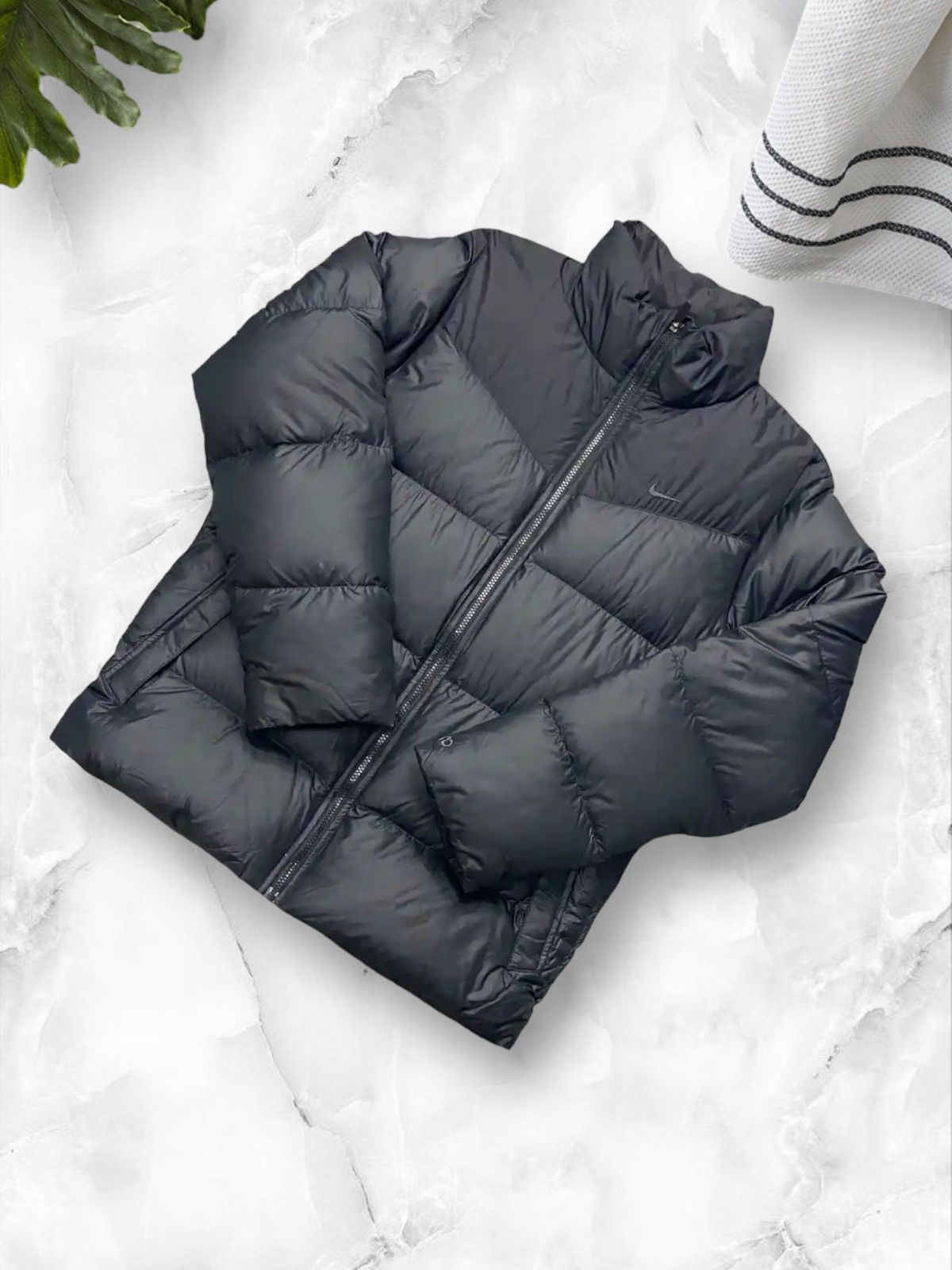 Nike Vintage Y2k Nike Nylon Drill Puffer Down Jacket Size US M / EU 48-50 / 2 - 2 Thumbnail