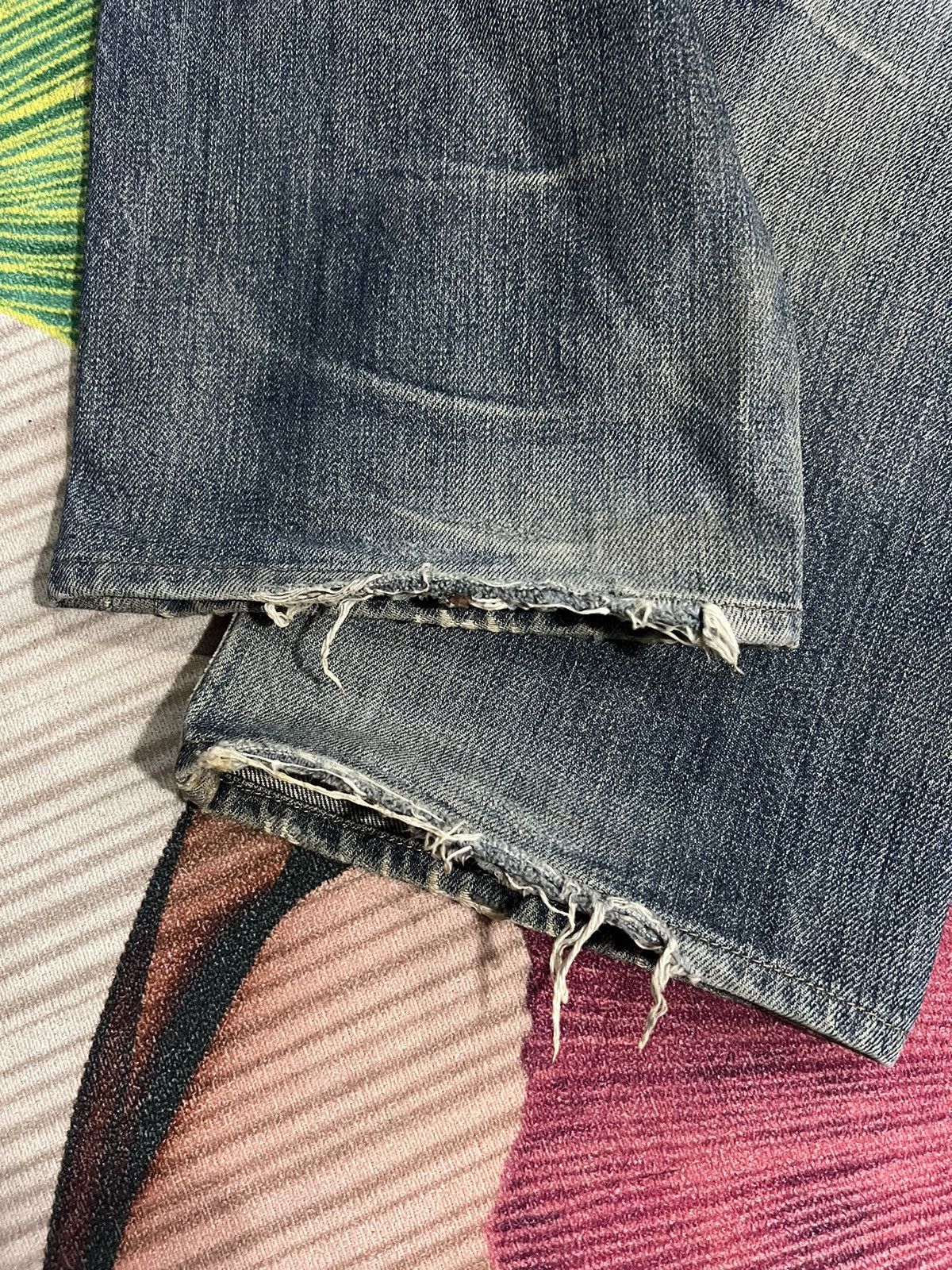 Levi's Vintage Levis 501 Distressed Jeans Rare Size US 30 / EU 46 - 11 Thumbnail
