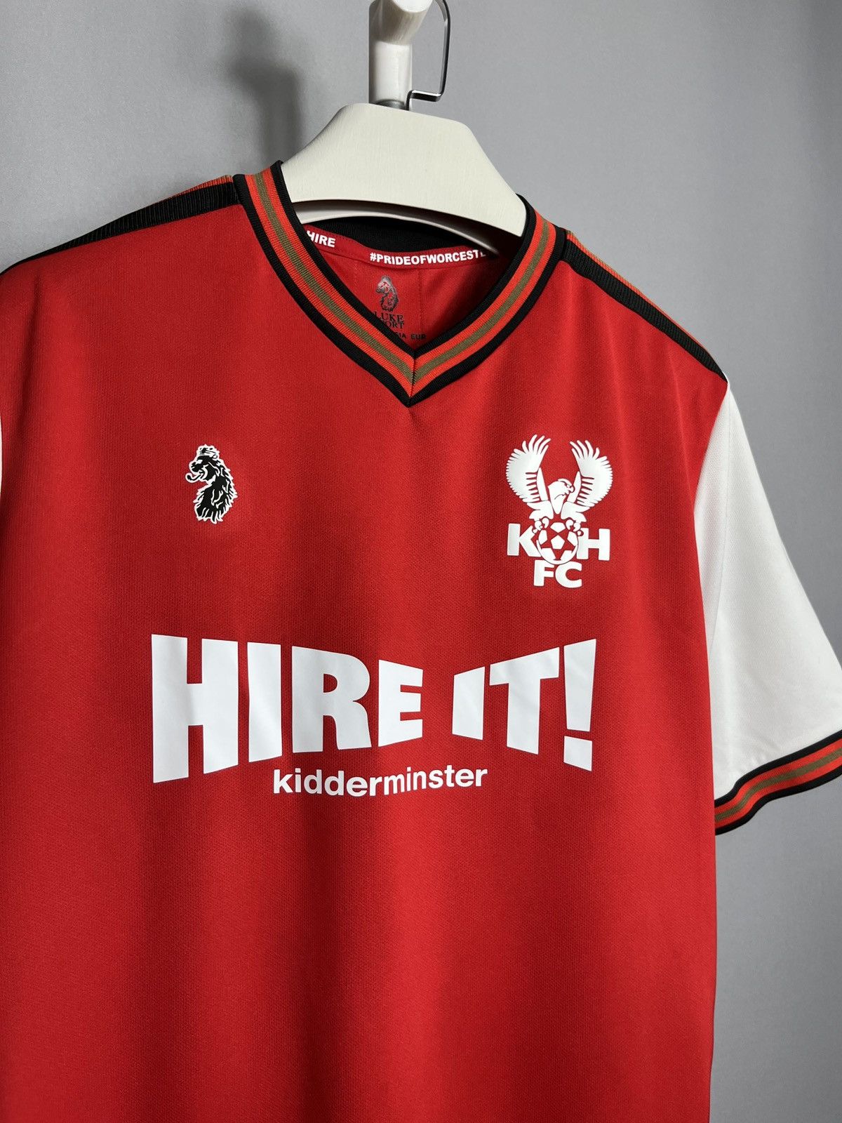 Sports Specialties LUKE Kidderminster Harriers 2019 2020 Home Red Shirt Mens Size US L / EU 52-54 / 3 - 2 Thumbnail