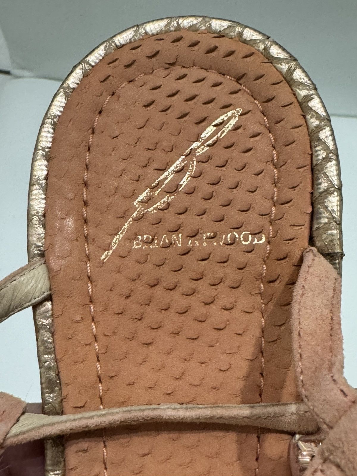 Brian Atwood Brian Atwood Beaded Pink Gold Leather Thong Sandals Buckle Size US 7.5 / IT 37.5 - 4 Thumbnail