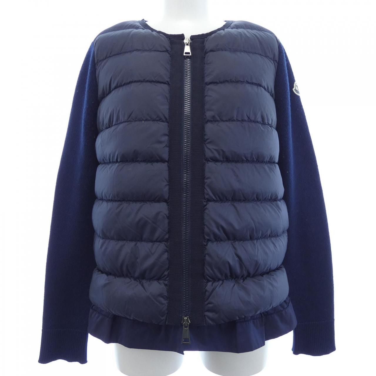 Moncler Moncler Moncler Down Jacket Textile Outerwear 20939487600 DUTY FREE for USA Size ONE SIZE - 1 Thumbnail