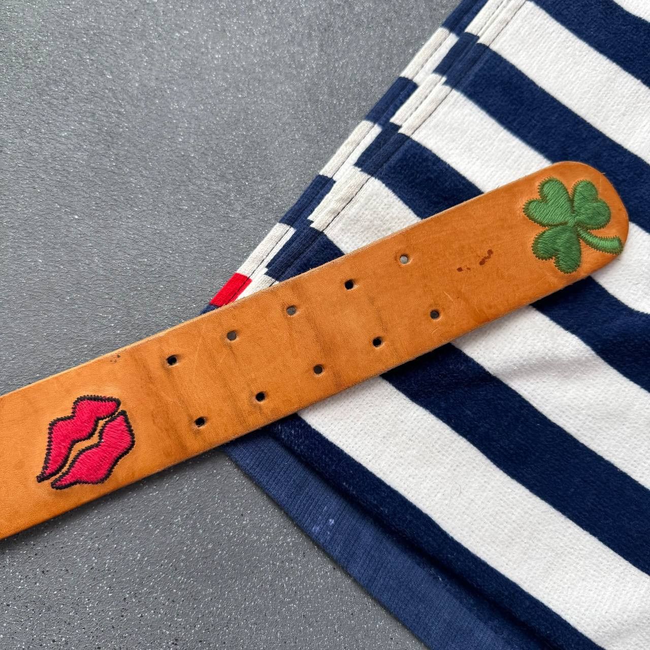 Miss Sixty × Vintage Miss Sixty Vintage Y2K Leather Belt Size ONE SIZE - 5 Thumbnail