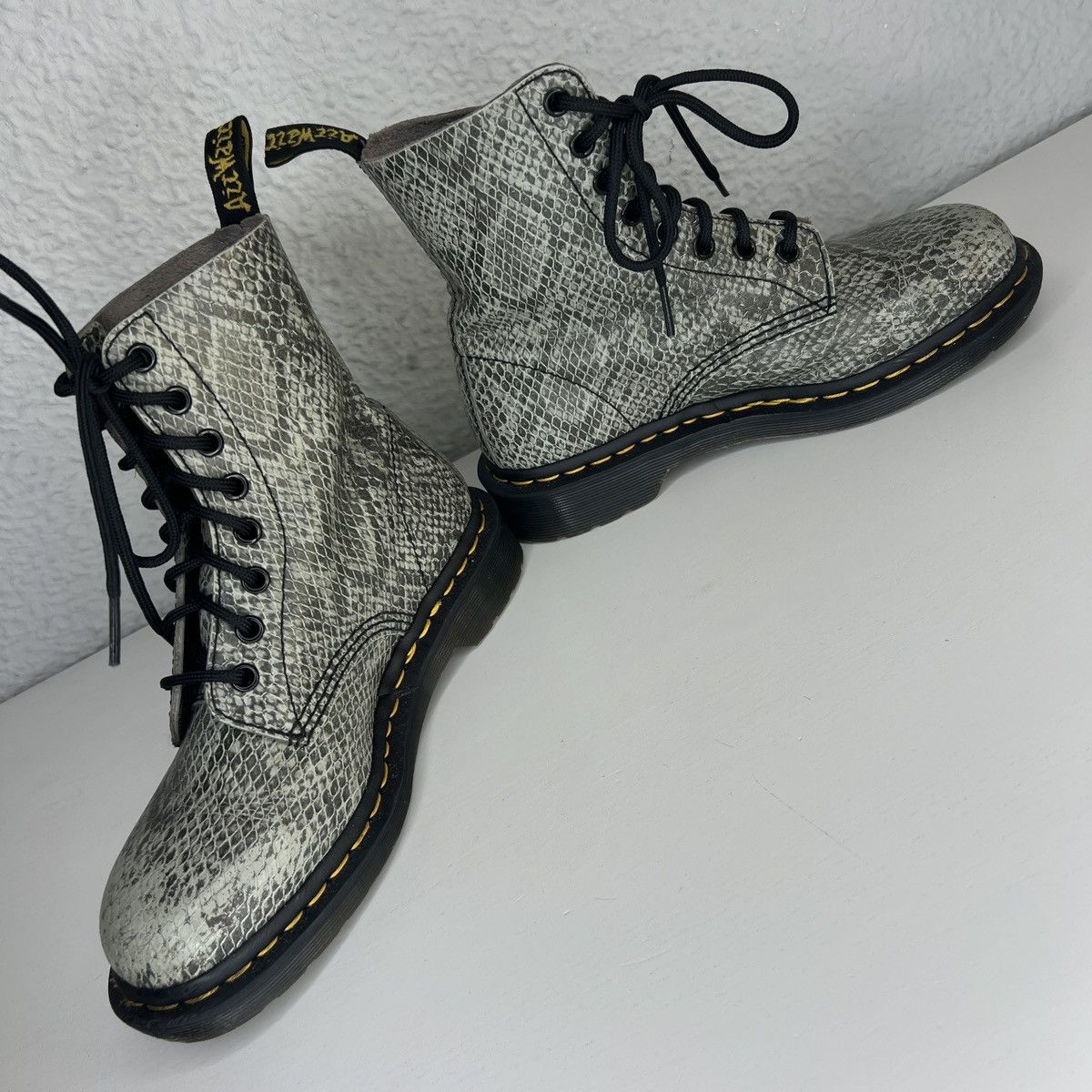 Dr. Martens × Vintage Dr Martens 1460 Pascal Snake Skin Pattern Print Shoes Boots Size US 6 / IT 36 - 5 Thumbnail