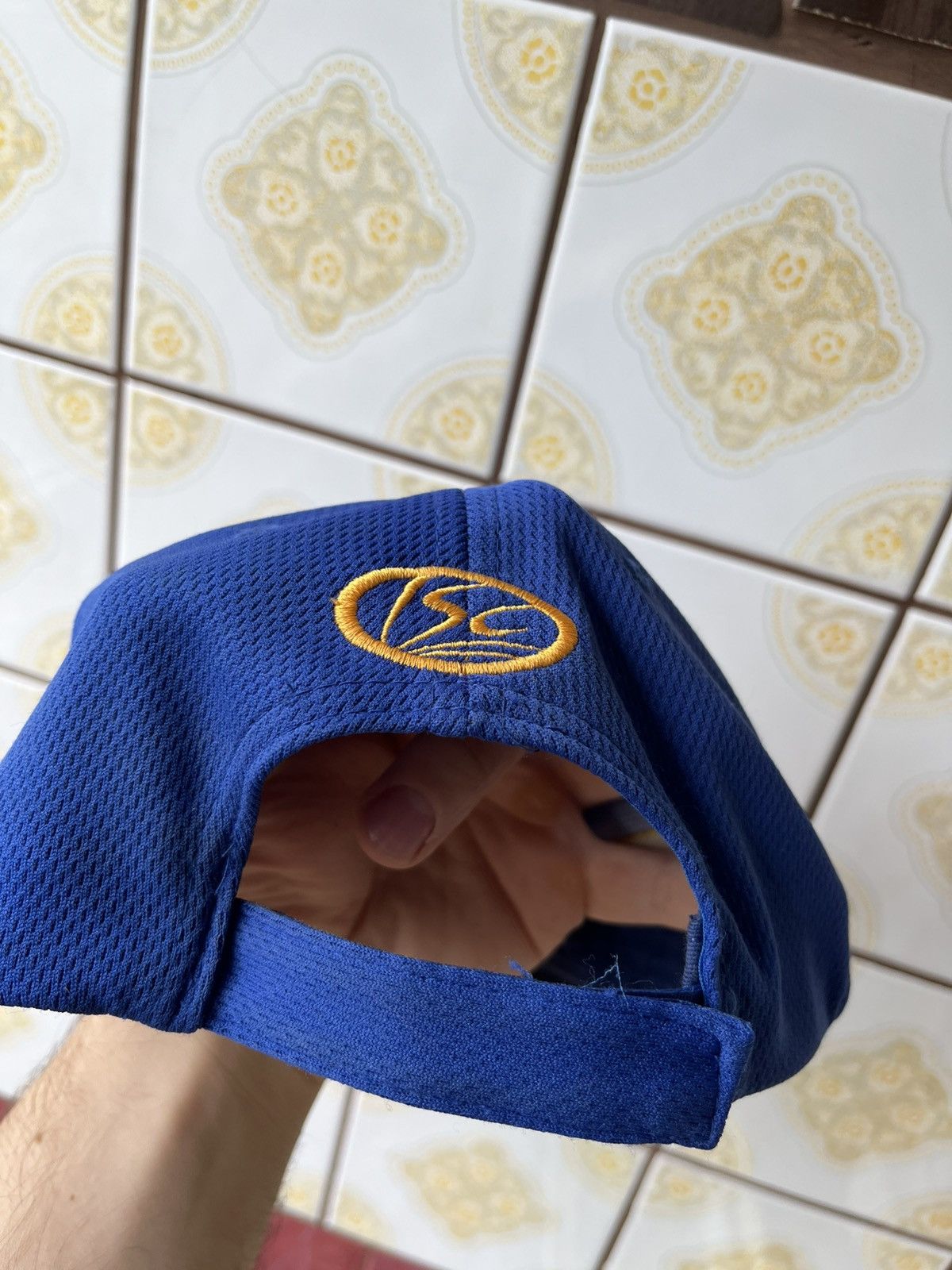 Vintage Rhino Leeds ISC vintage rugby cap Size ONE SIZE - 4 Thumbnail