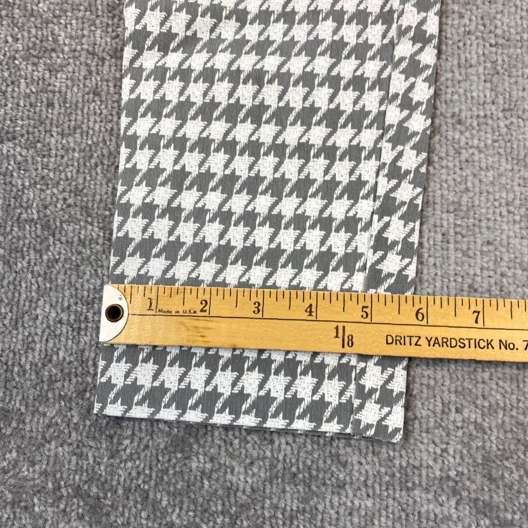 Vintage **Geometric Tapered Stretch Pants Women's 6 White Gray USA** User: **Geometric Tapered Stretch Women's Pants Size 6 White Gray USA** Size 28" / US 6 / IT 42 - 5 Thumbnail