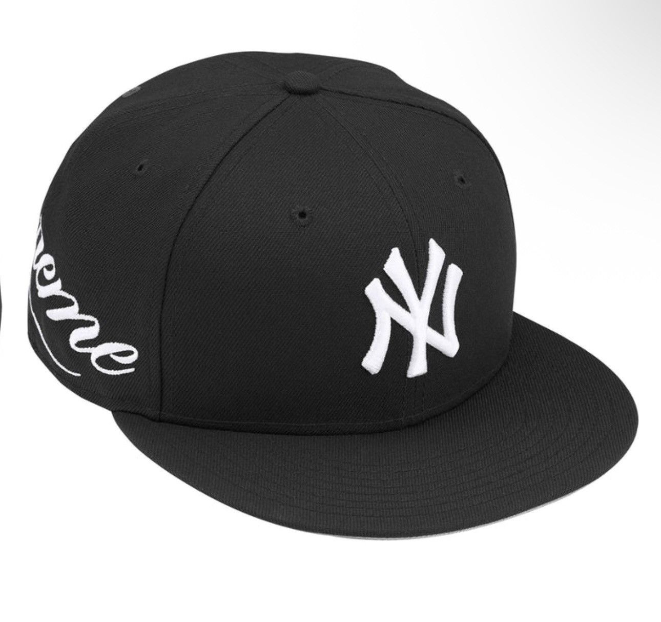帽子 Supreme New Era NY Yankees Cap 7 3/8 Supreme New York Yankees Fitted Hat Black 7 3/8