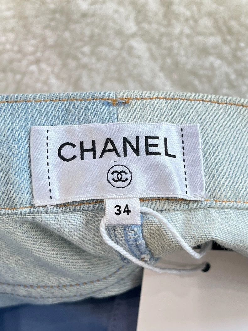 Chanel Chanel Greek series color-blocked denim shorts 2504-Nextarr Size 42" / US 20 - 3 Thumbnail