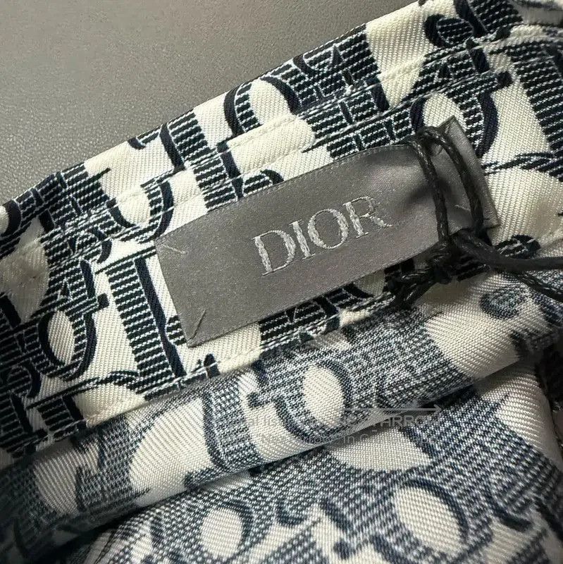 Dior Dior Colorblock Long Sleeve Shirt for Men . Size US M / EU 48-50 / 2 - 6 Thumbnail