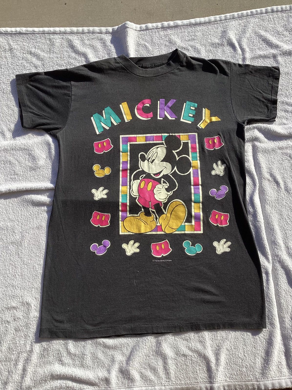 Disney VINTAGE 90S WALT DISNEY MICKEY MOUSE LARGE GRAPHIC T-SHIRT Size US XL / EU 56 / 4 - 1 Thumbnail