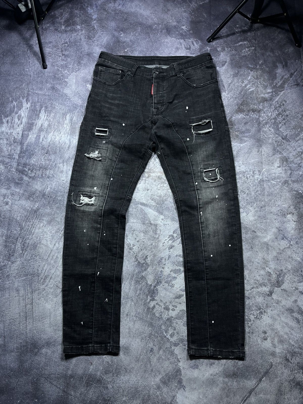 Dsquared2 Dsqaured2 Ripped Jeans Denim Vintage Streetwear Y2K Size US 40 / EU 56 - 1 Thumbnail