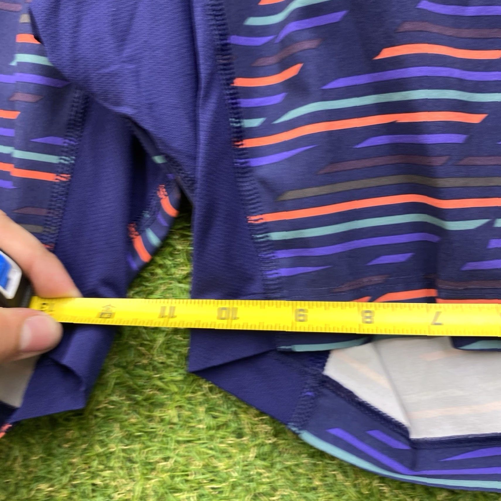 Lululemon Lululemon athletica Shorts Mens 30 Multicolor Stripe 9" Athletic Lined T.H.E. SHORT Athletic Casual, Travel, Workwear Mens 30 Blue Striped Shorts Size US 30 / EU 46 - 5 Thumbnail
