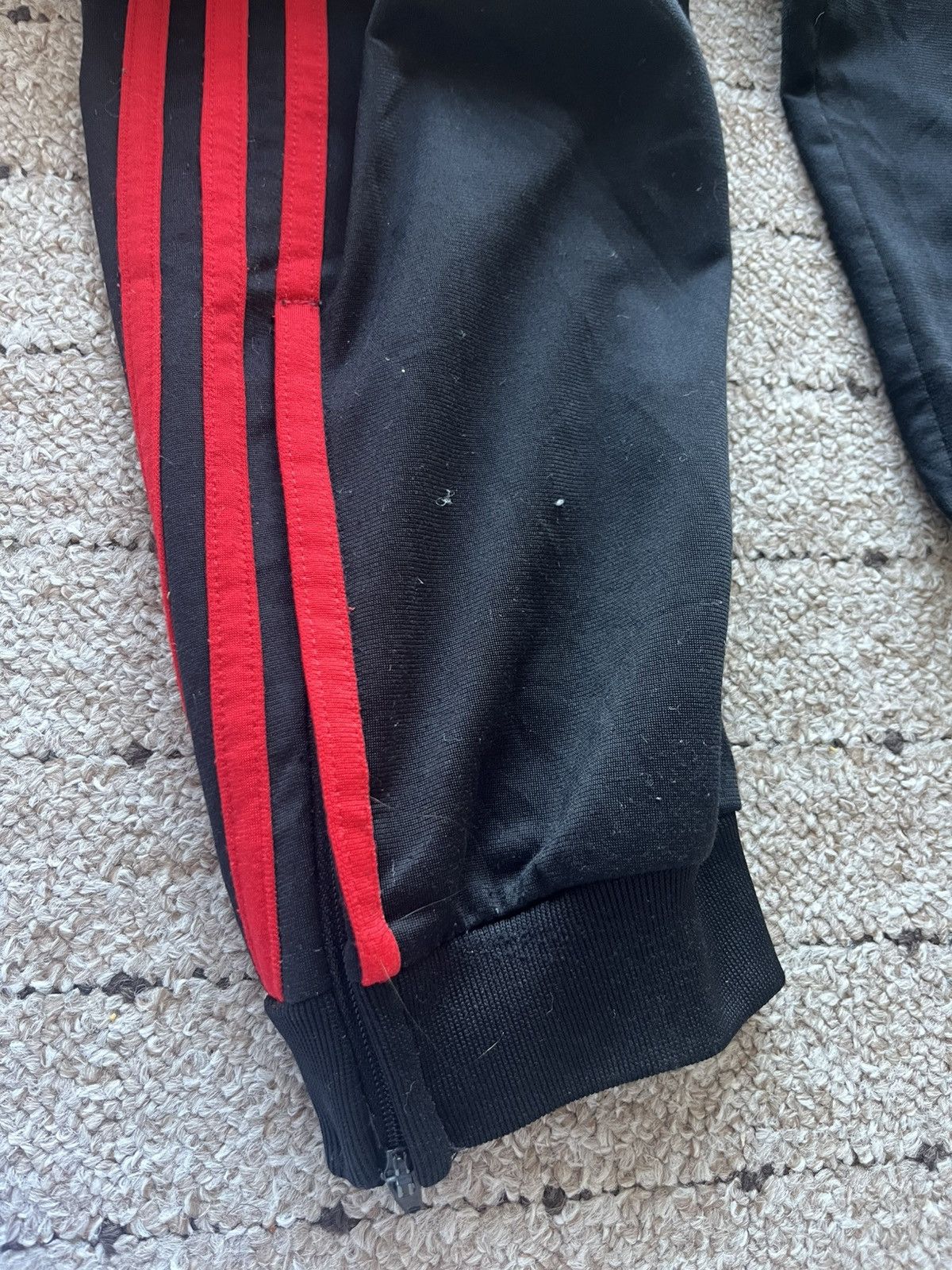 Puma Vintage AC Milan Trainingshose von Adidas Größe S Size US 30 / EU 46 - 5 Thumbnail