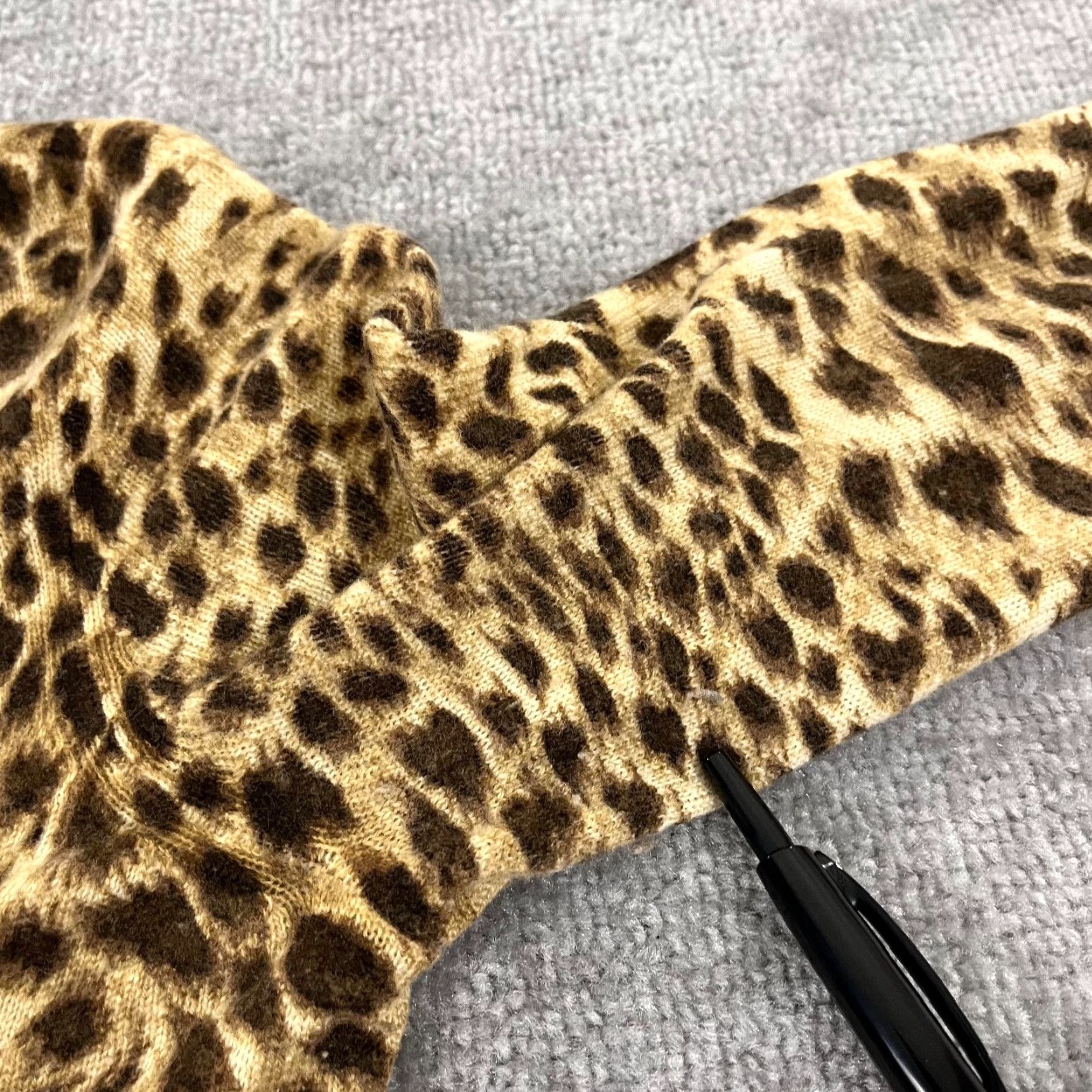 J.McLaughlin J. McLaughlin Cardigan Womens XS Brown Leopard Cashmere Oversized Button Size XS / US 0-2 / IT 36-38 - 7 Thumbnail