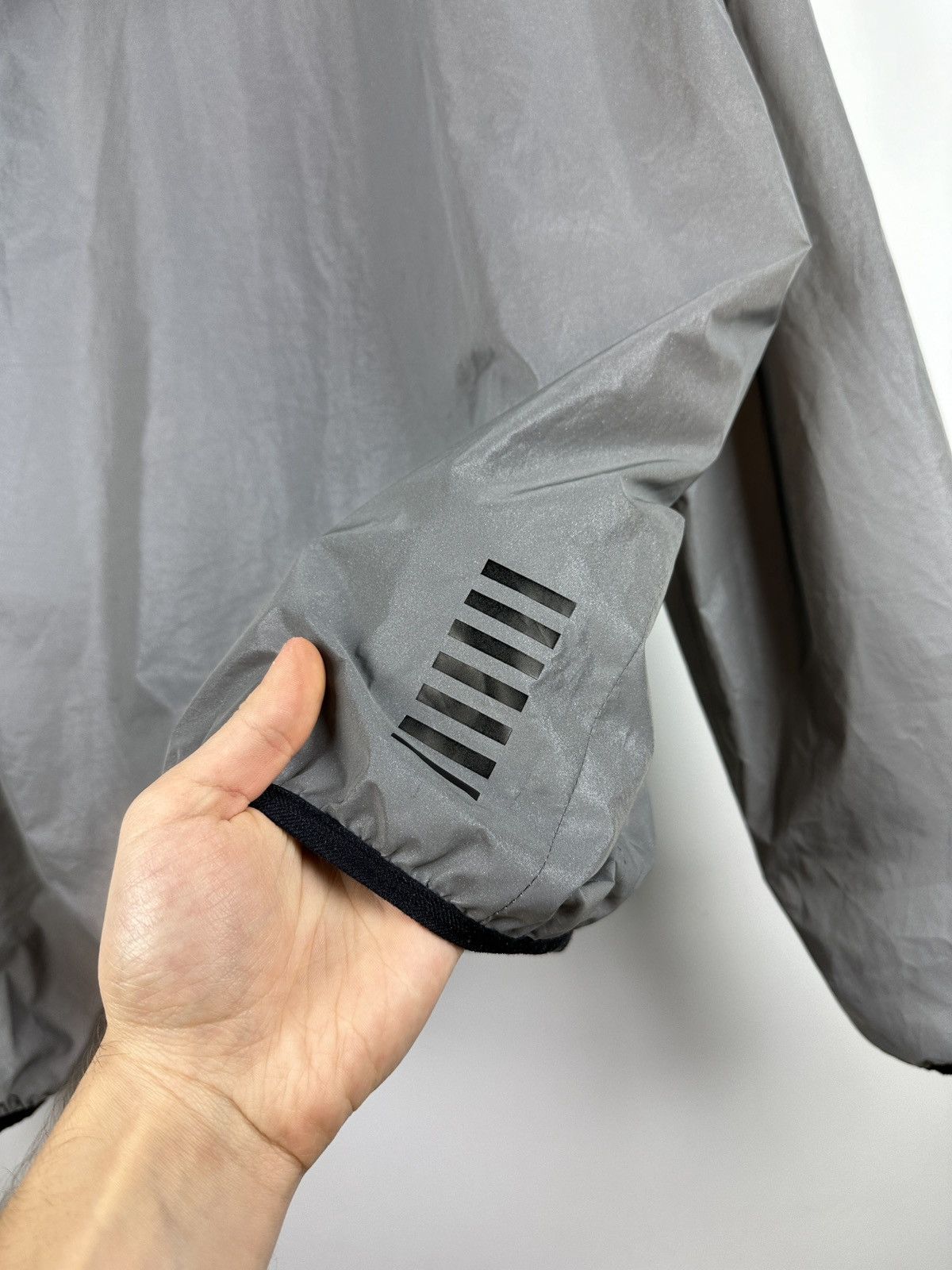 Armani × Emporio Armani Emporio Armani Reflective Zip Up Jacket Size US L / EU 52-54 / 3 - 24 Thumbnail