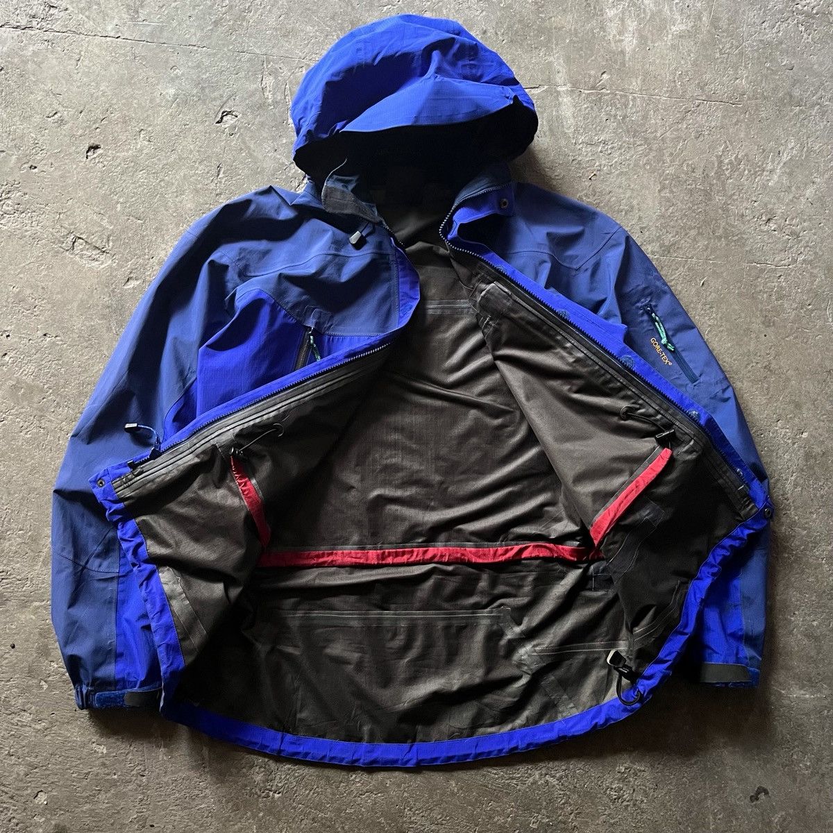 Arc'teryx Vintage Arcteryx Alpha SV too blue jacket 1998 Size US XL / EU 56 / 4 - 9 Thumbnail