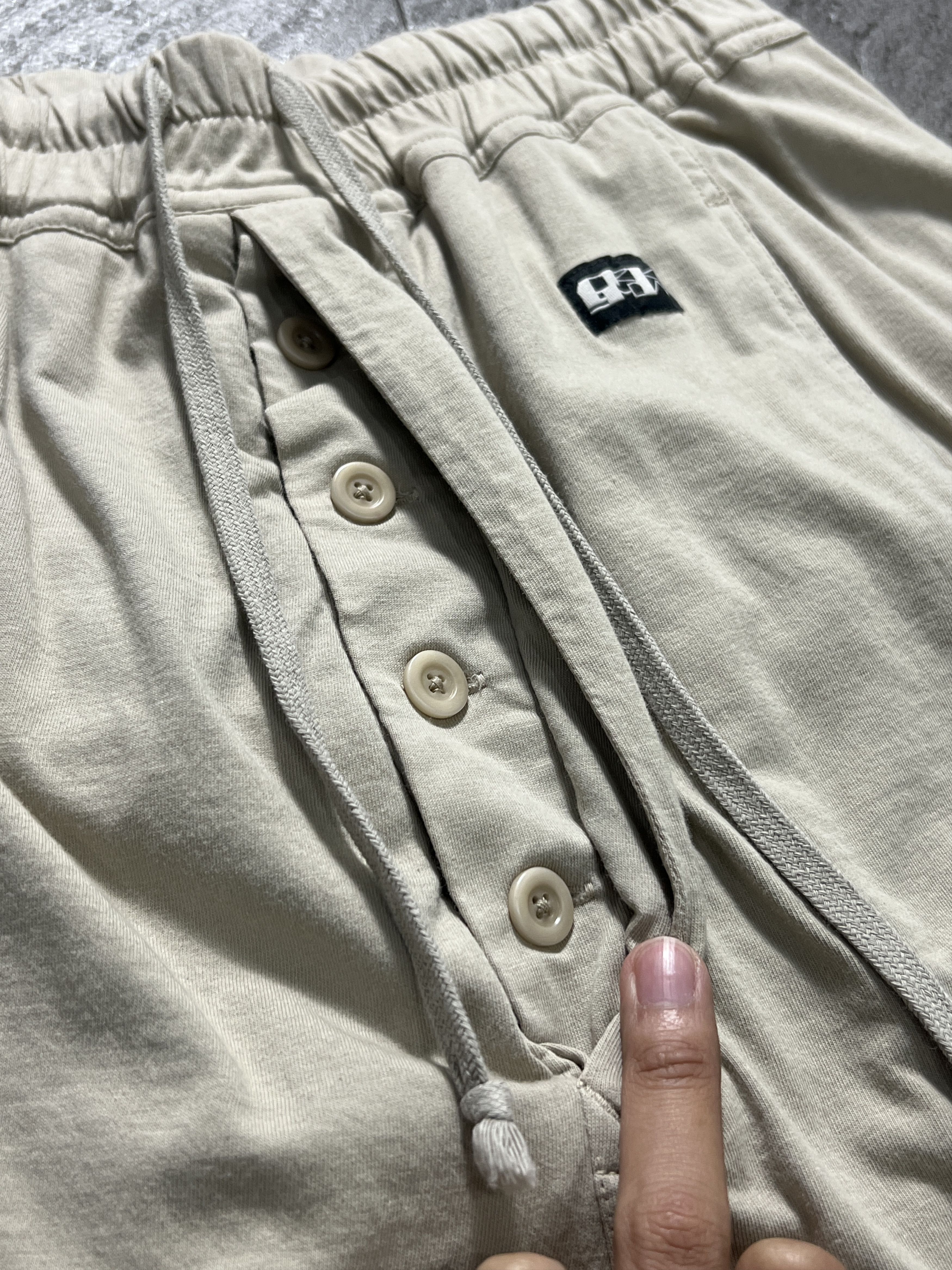 Rick Owens Drkshdw Rick Owens DRKSHDW Pearl Pods Shorts S Beige Size US 31 - 4 Thumbnail