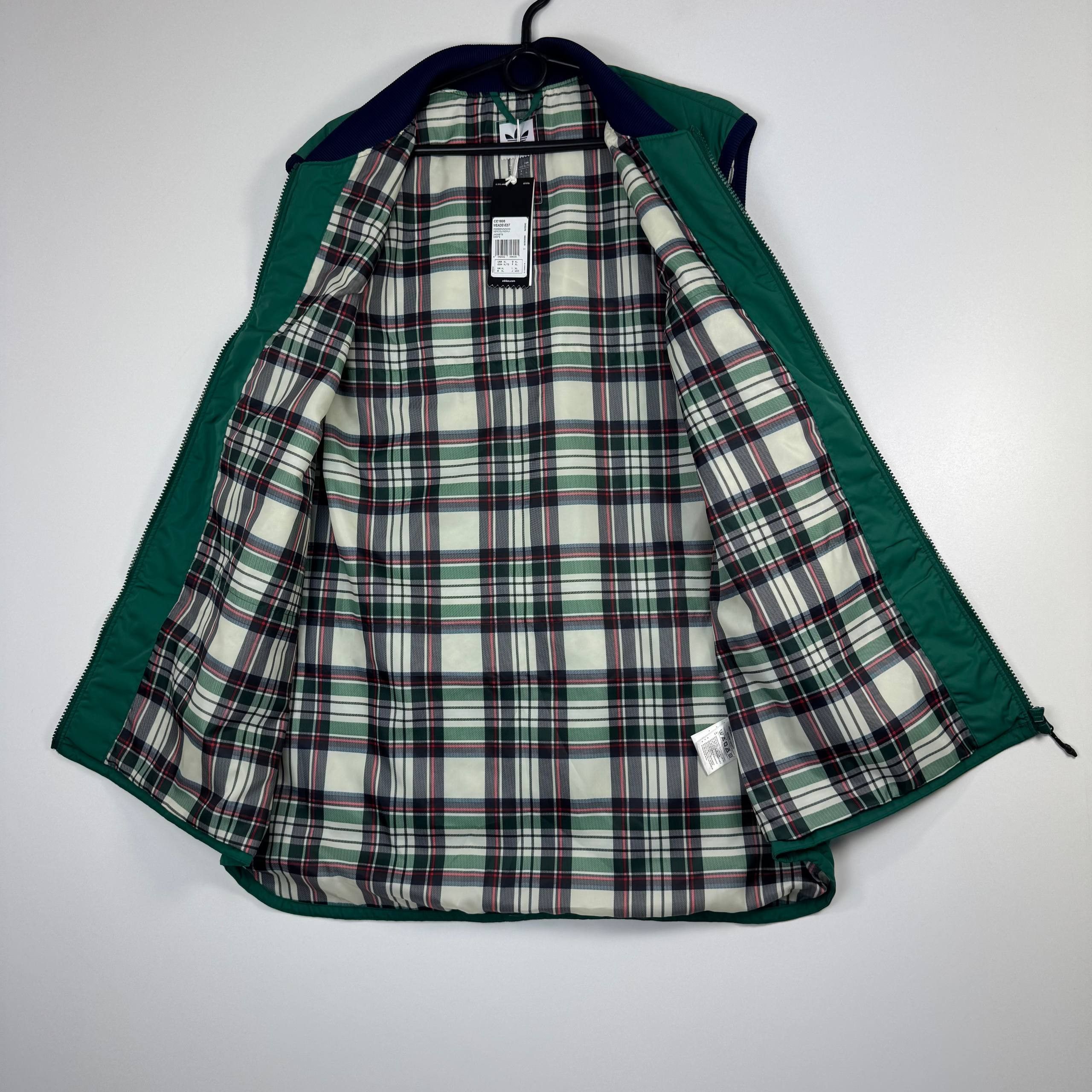 Adidas New Adidas Originals Reversible Vest CE1806 Mens Size XL Size US XL / EU 56 / 4 - 4 Thumbnail