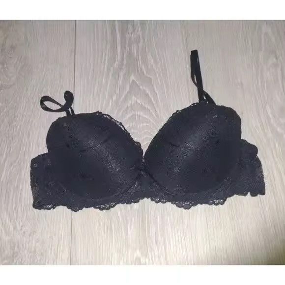 Other Black Lace Push-Up Bra - Size 36C Size ONE SIZE - 2 Thumbnail