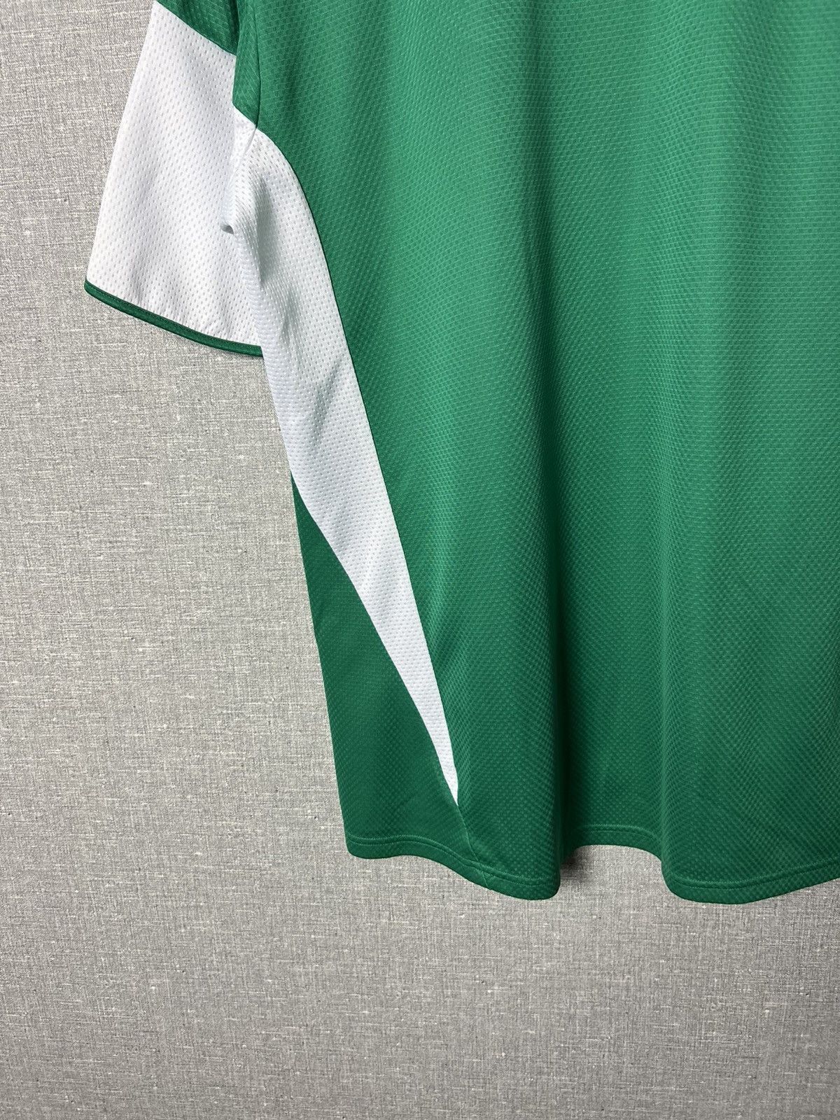 Adidas Rare Adidas Wolfsburg 2009 - 2010 Bundesliga VFL Away Jersey Size US XL / EU 56 / 4 - 18 Thumbnail