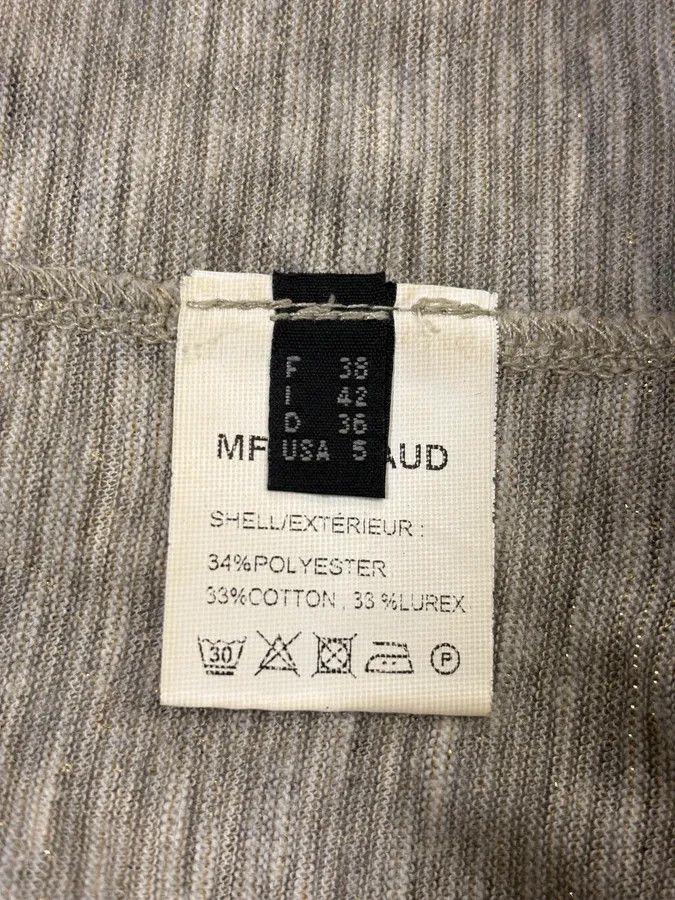Marithe + Francois Girbaud 1990s Marithé + François Girbaud Beige V-Neck Longsleeve T-Shirt Size M / US 6-8 / IT 42-44 - 7 Thumbnail