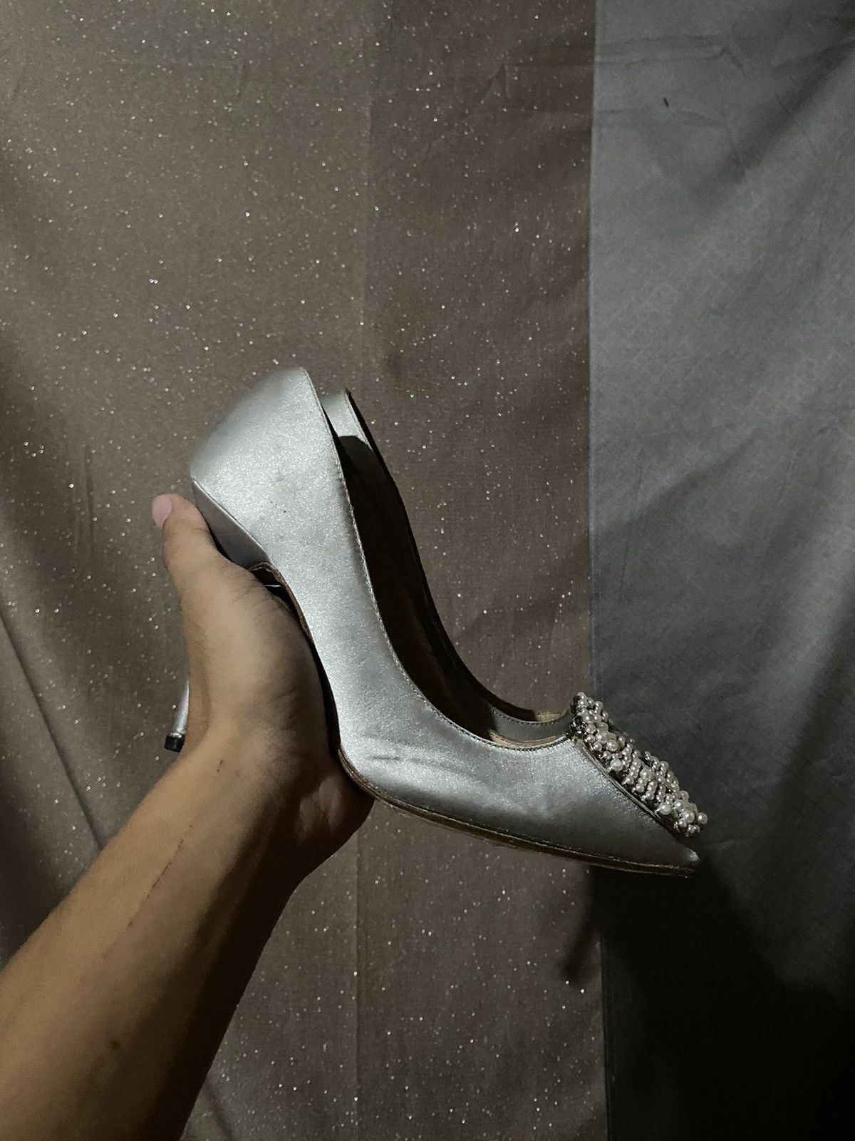 Manolo Blahnik MANOLO BLAHNIK Hangisi silver 70 white satin pearl buckle Size US 4 / IT 34 - 2 Thumbnail
