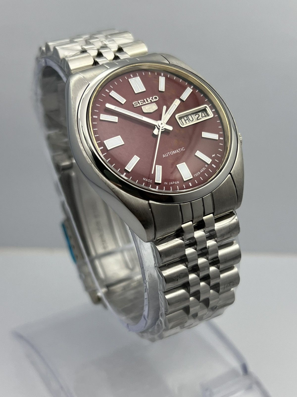 Seiko Seiko 5 Automatic Baton Dial Wrist Watch Day/Date Japan Size 36 - 7 Thumbnail