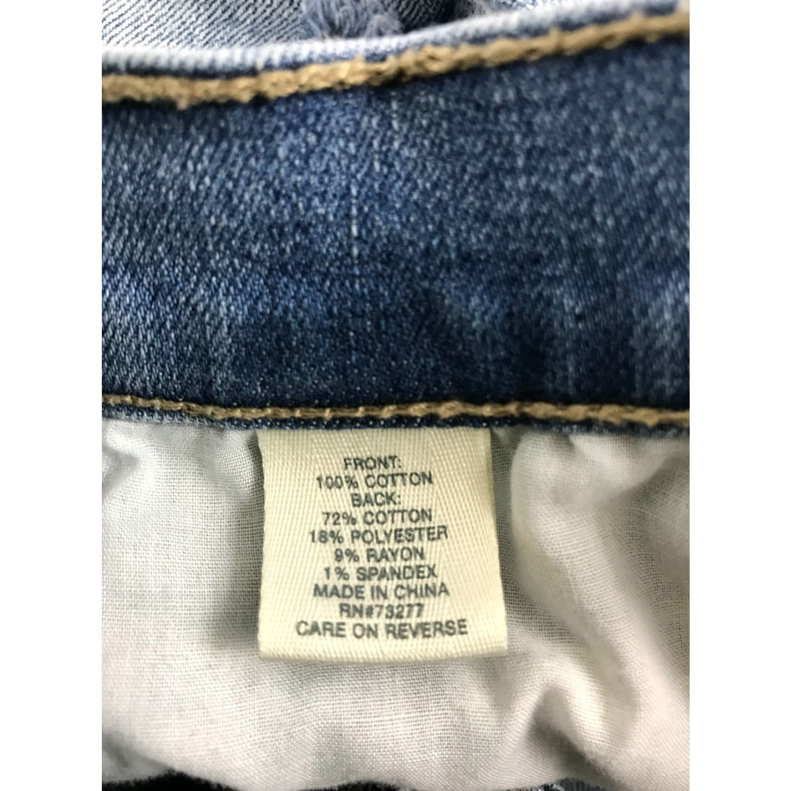 Vintage Mudd Shorts Women's Size 3 High Rise FLX Stretch Distressed Cut-Off Shortie Denim Blue 100% Cotton Casual Womens Boys Girls Mens Size 26" / US 2 / IT 38 - 6 Thumbnail