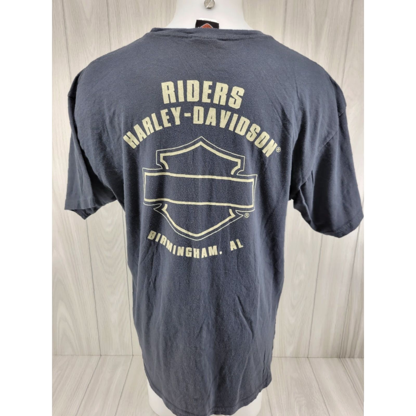 Harley Davidson VINTAGE Harley-Davidson Birmingham Alabama Riders Shirt XL Gray MEN T-Shirt Short Sleeve Crew Neck Size US XL / EU 56 / 4 - 5 Thumbnail