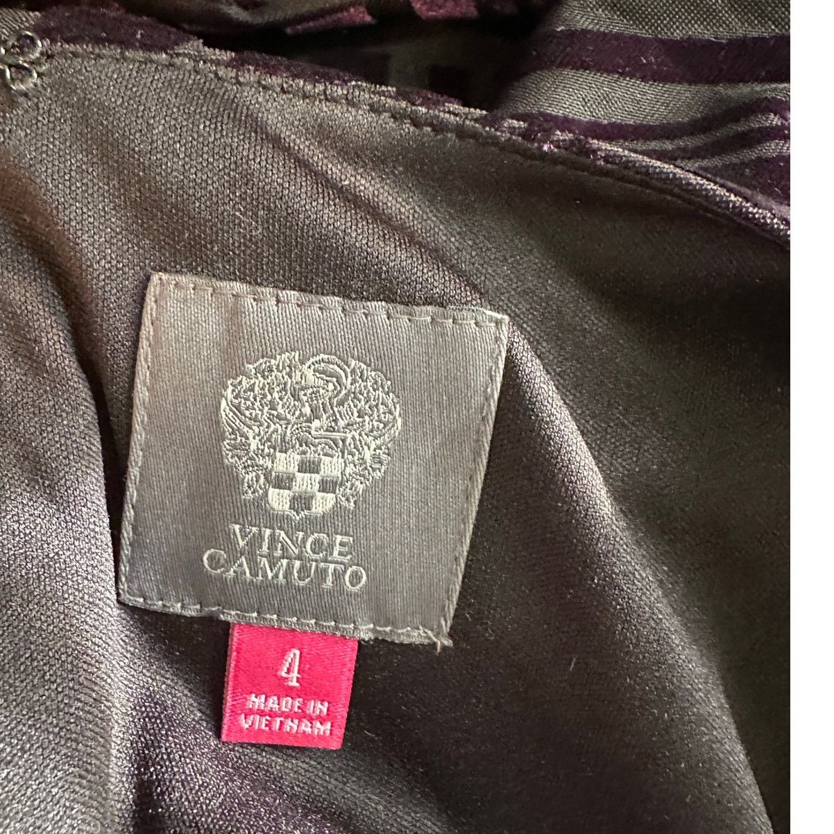 Vince Camuto Vince Camuto purple velvet midi pencil cocktail dress size 4 Size S / US 4 / IT 40 - 3 Thumbnail
