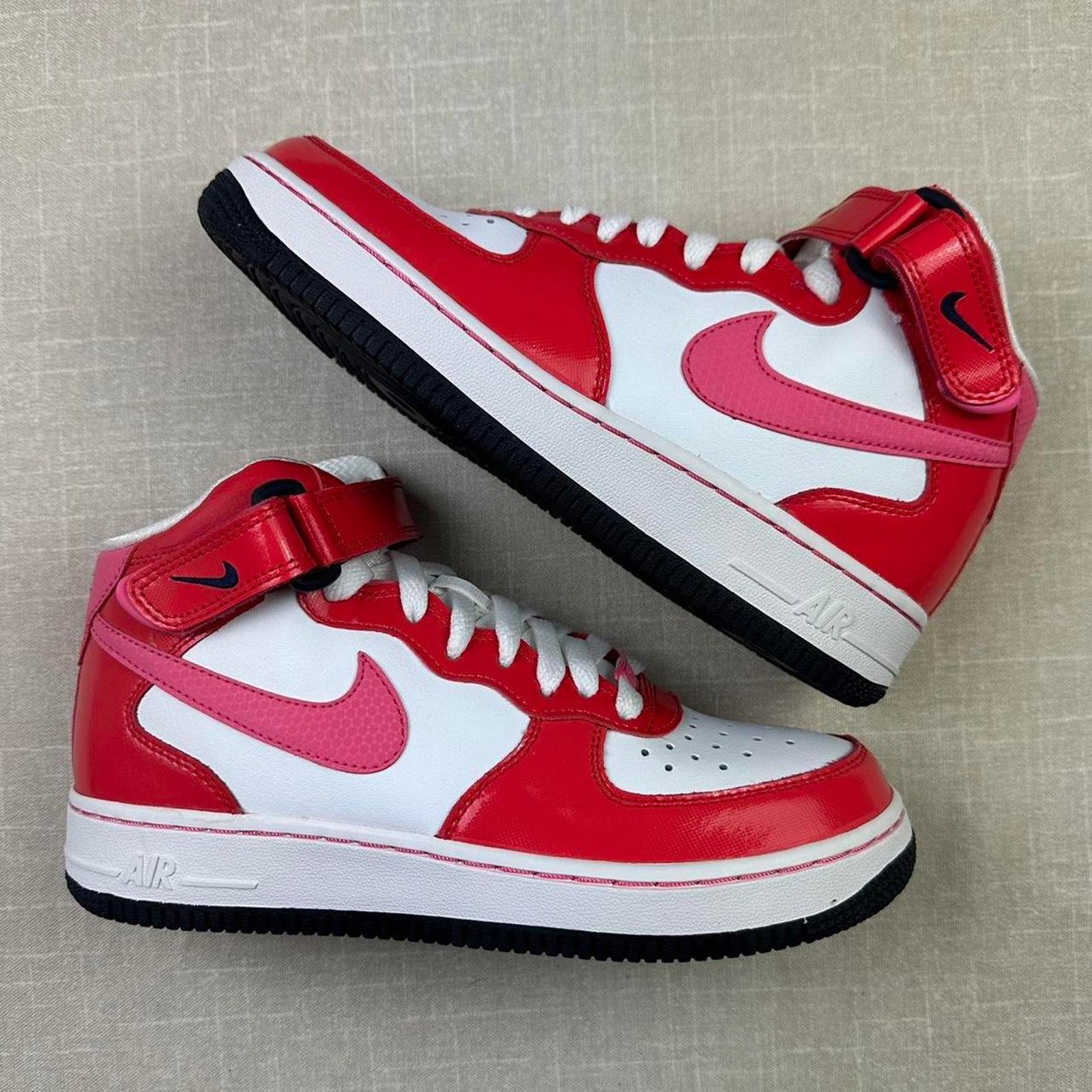Nike 2013 Nike Air Force 1 Mid “Valentines Day” Size US 7 / IT 37 - 2 Thumbnail