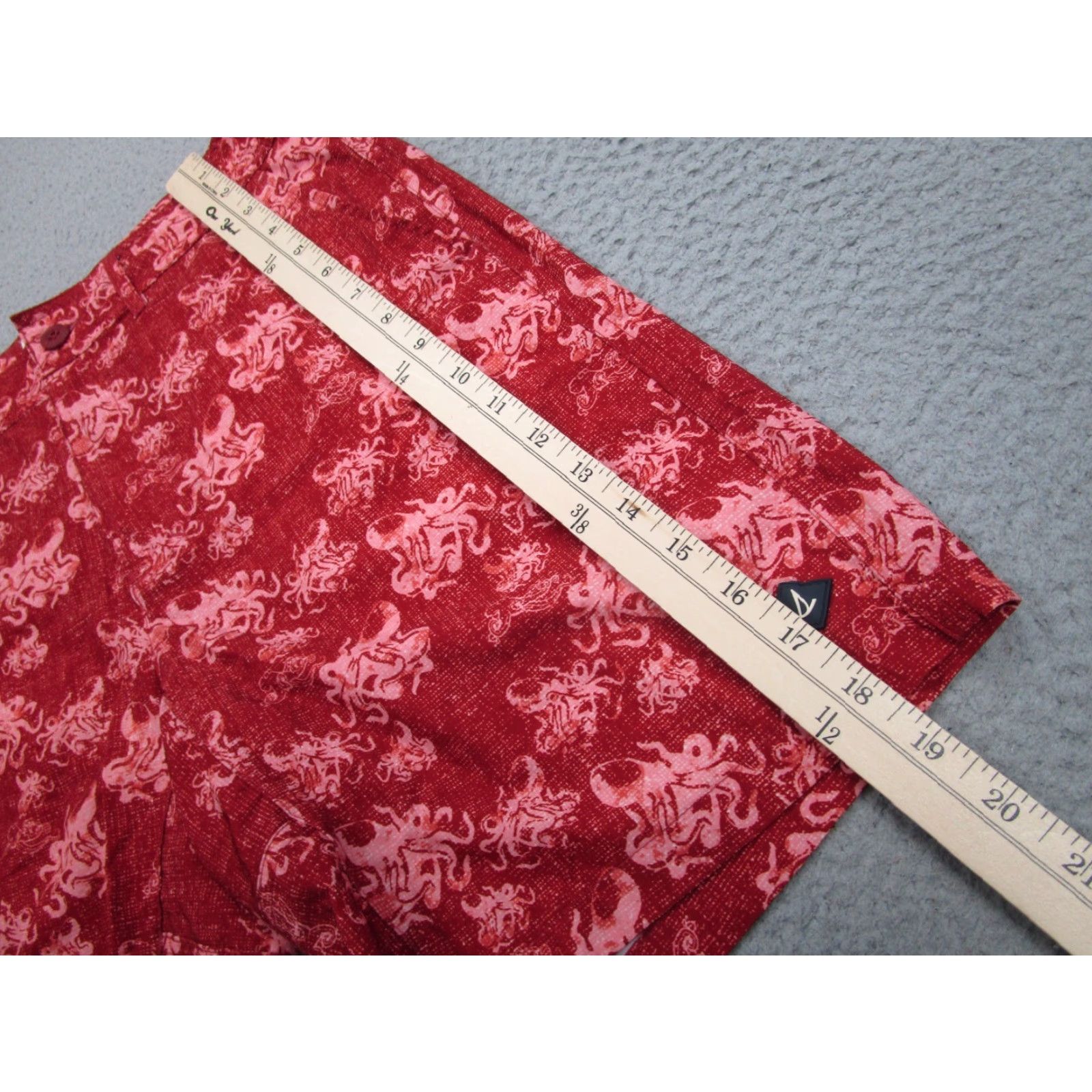 Sperry Sperry Shorts Mens 30 Red Submersible Hybrid Walkshort Squid Octopus Print Beach Chino Casual Size US 30 / EU 46 - 5 Thumbnail
