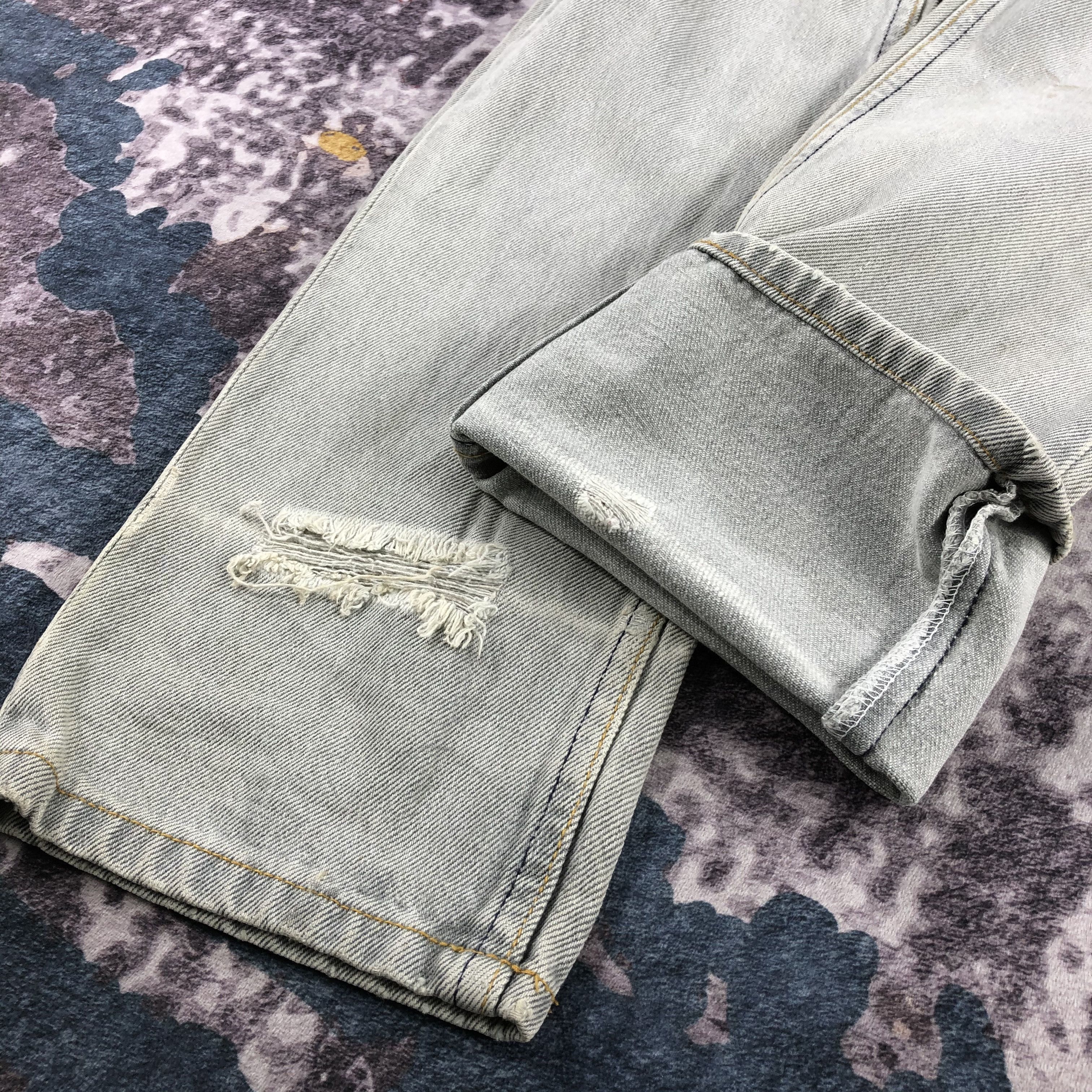 Levi's × Vintage Vintage 90s Ash Gray Levis 501 Jeans-JM2677 Size US 28 / EU 44 - 8 Thumbnail