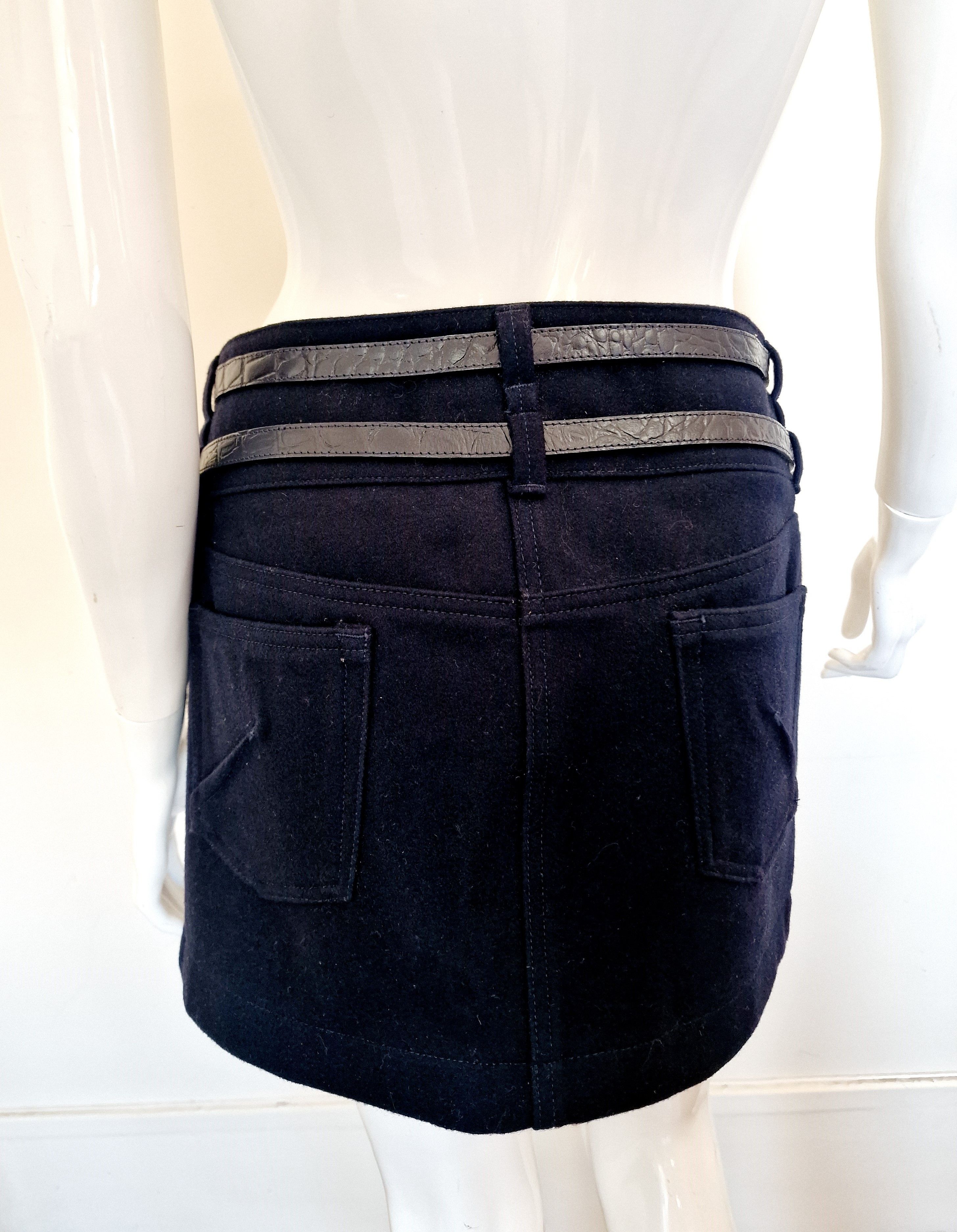 John Galliano John Galliano Chain Gazette Charm Leather Belt Mini Skirt Size 27" / US 4 / IT 40 - 8 Thumbnail