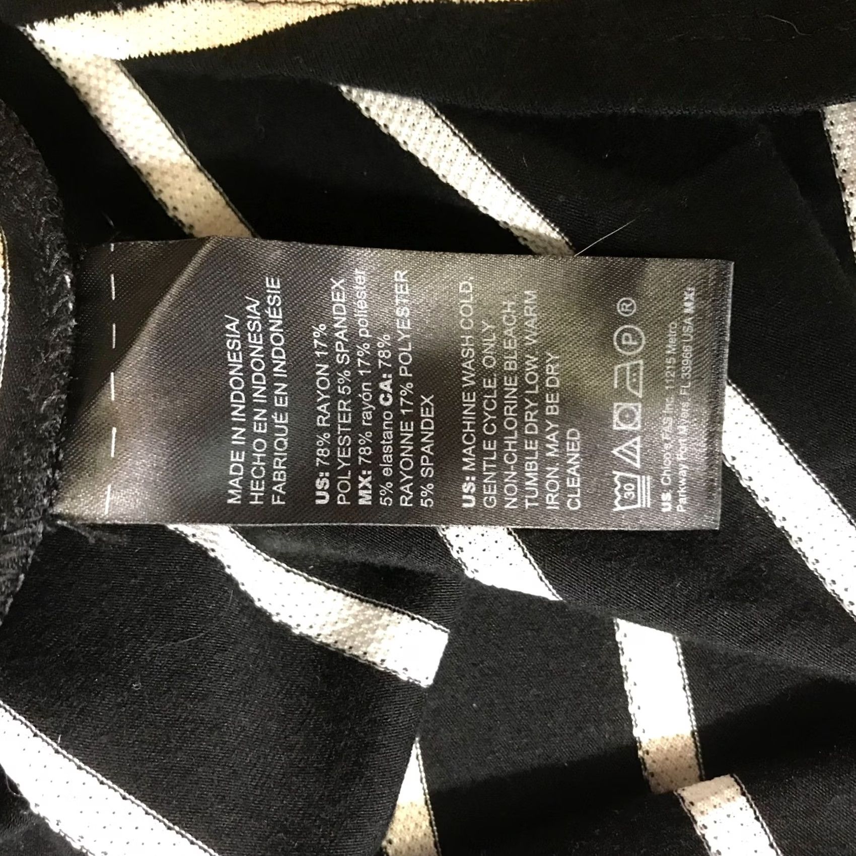 Vintage CHICO'S WOMEN'S BLACK WHITE STRIPE 3/4 SLEEVE TUNIC TOP Size 2 Size XS / US 0-2 / IT 36-38 - 8 Thumbnail