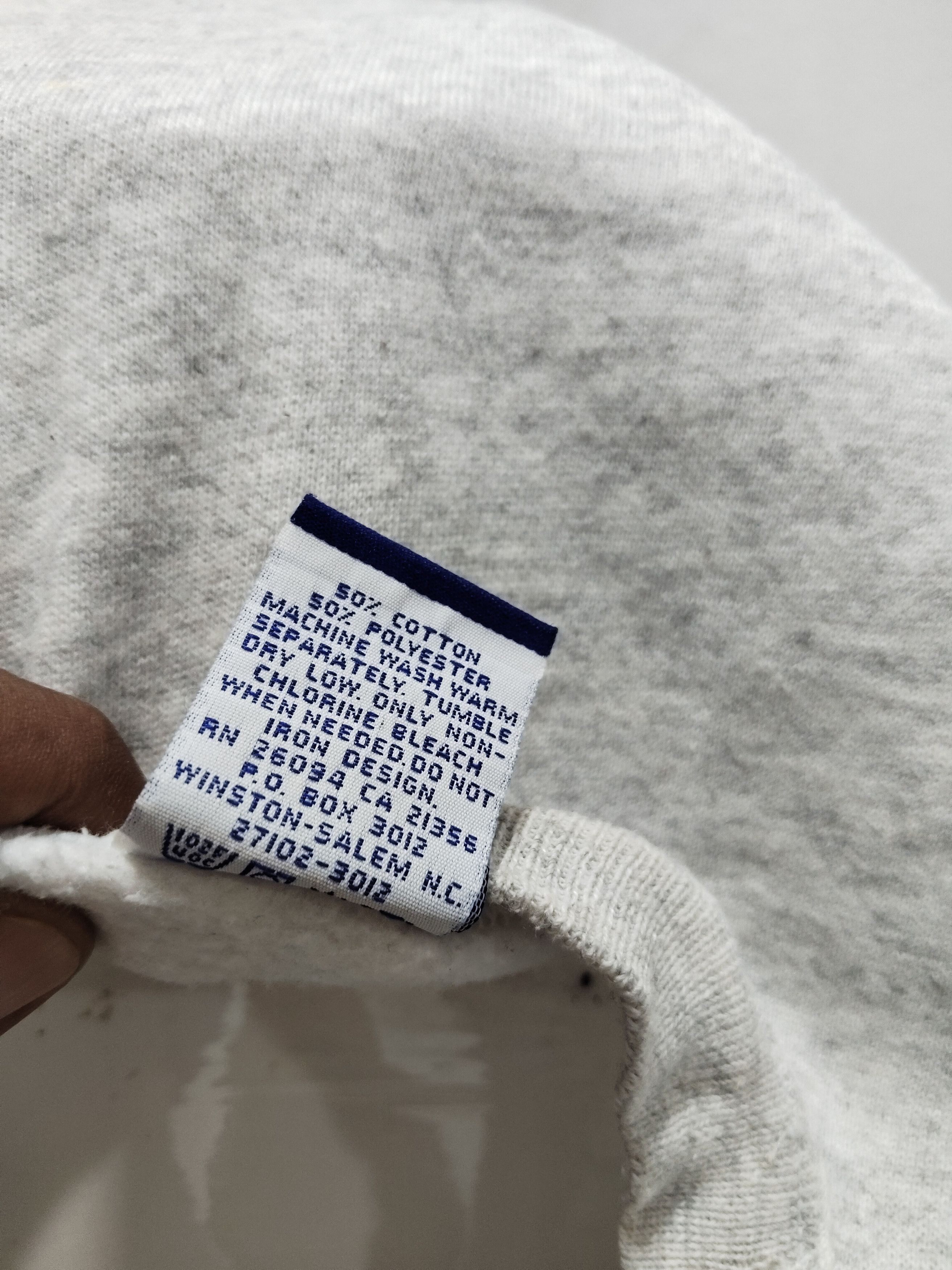 Champion × If Six Was Nine × Vintage Vintage 90s champion reverse weave Big Logo Sweatshirt Size US L / EU 52-54 / 3 - 5 Thumbnail