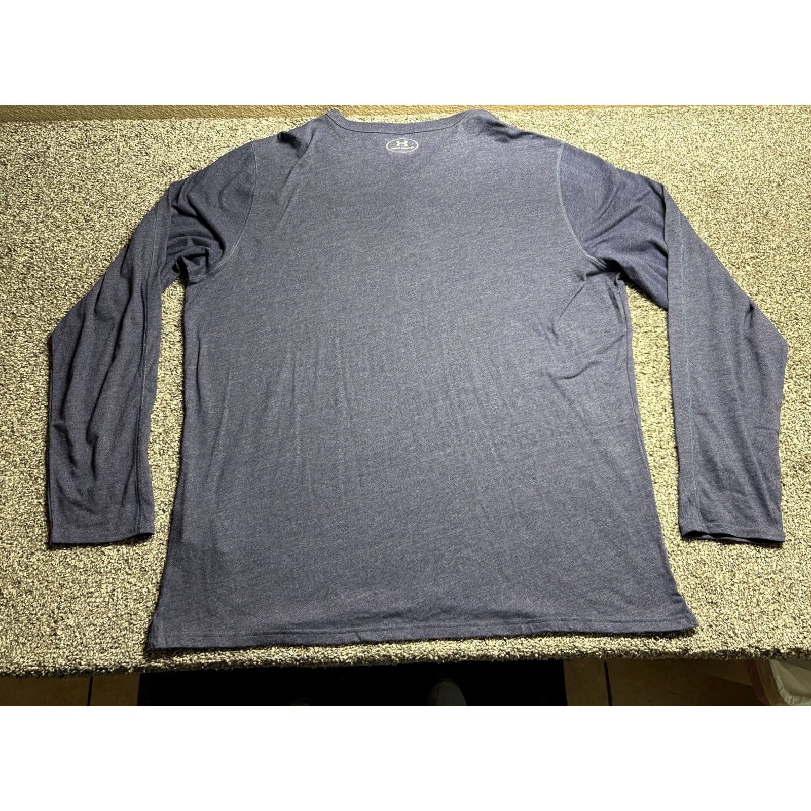 Under Armour VINTAGE Under Armour Henley Shirt Mens 4XL Tall Blue Heatgear Loose Tagless Size US XXL / EU 58 / 5 - 3 Thumbnail