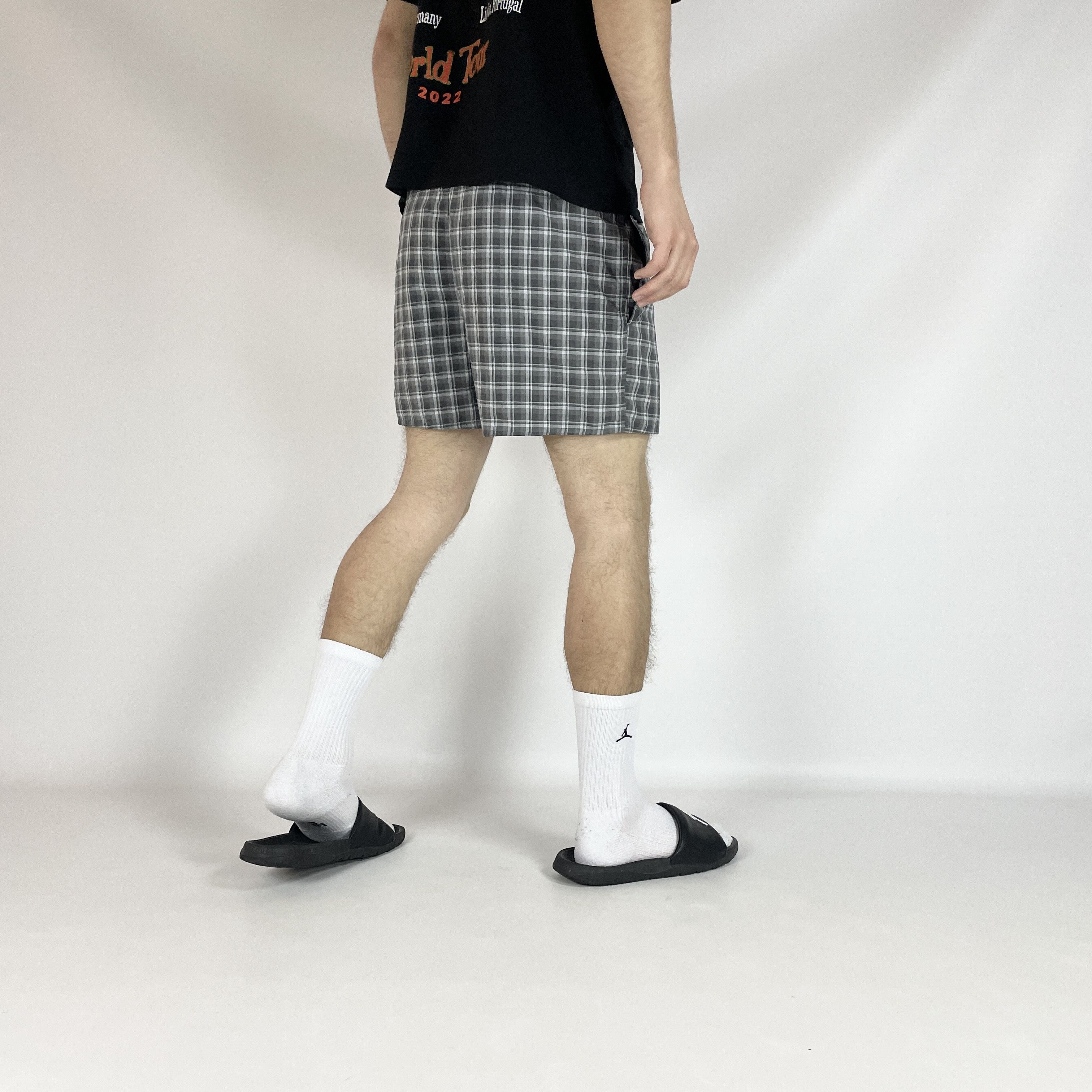 Adidas Adidas Vintage Checkered Plaid Gray White Nylon Beach Shorts Size US 32 / EU 48 - 3 Thumbnail