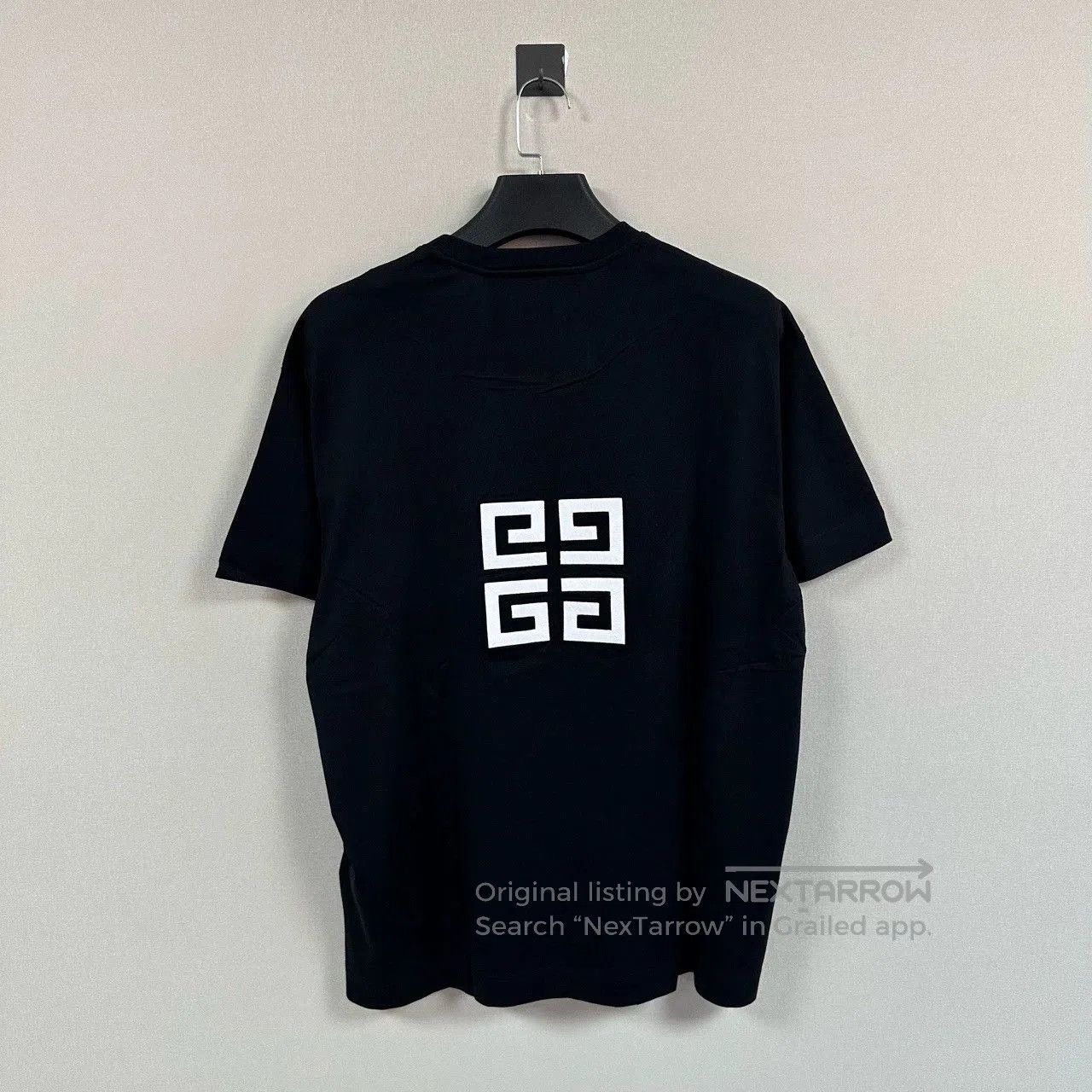 Givenchy givenchy logo embroidered short sleeve t. Size US XL / EU 56 / 4 - 2 Thumbnail