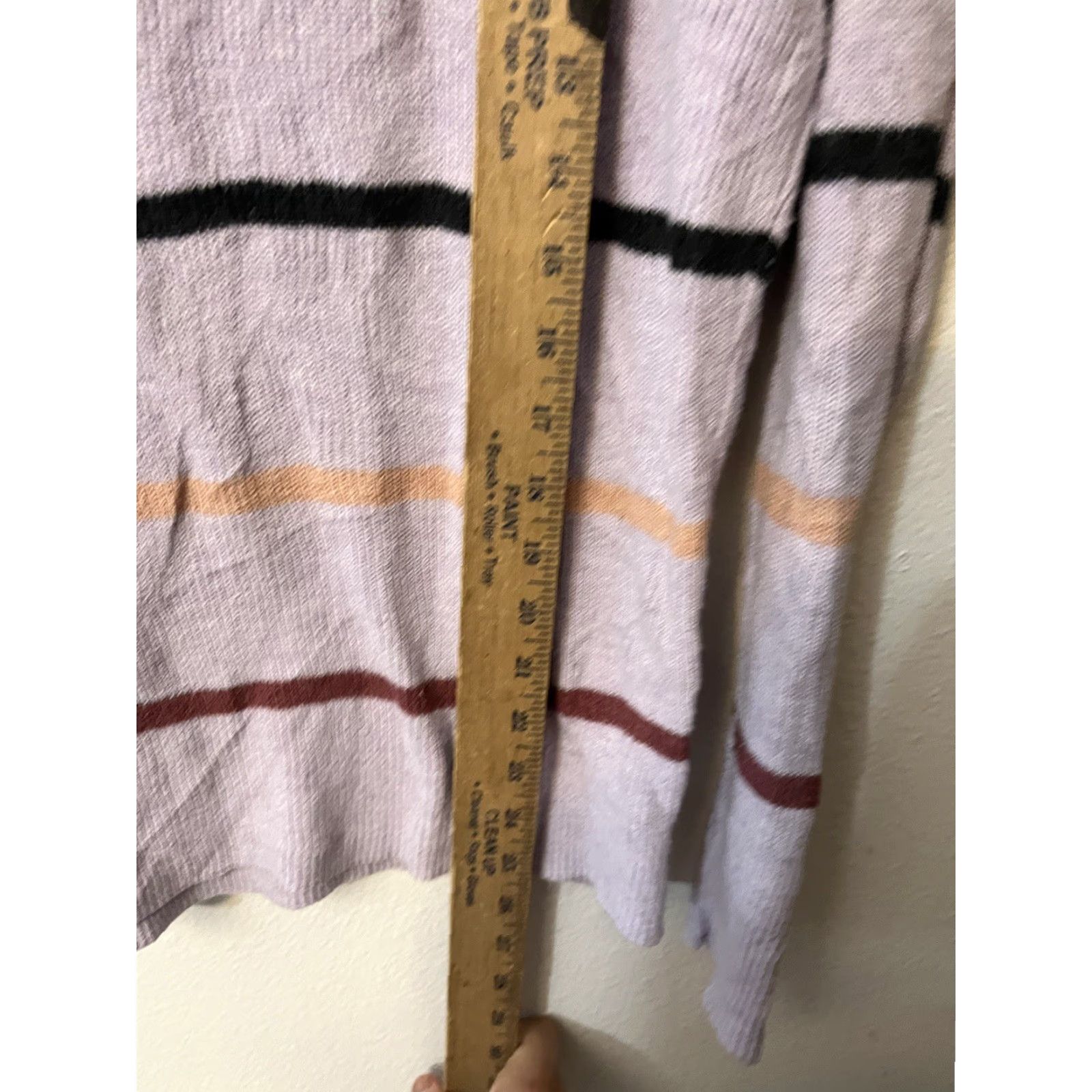American Eagle Outfitters American Eagle Sweater Womens Size XS Purple Striped Long Sleeve V Neck Pullover Size XS / US 0-2 / IT 36-38 - 4 Thumbnail