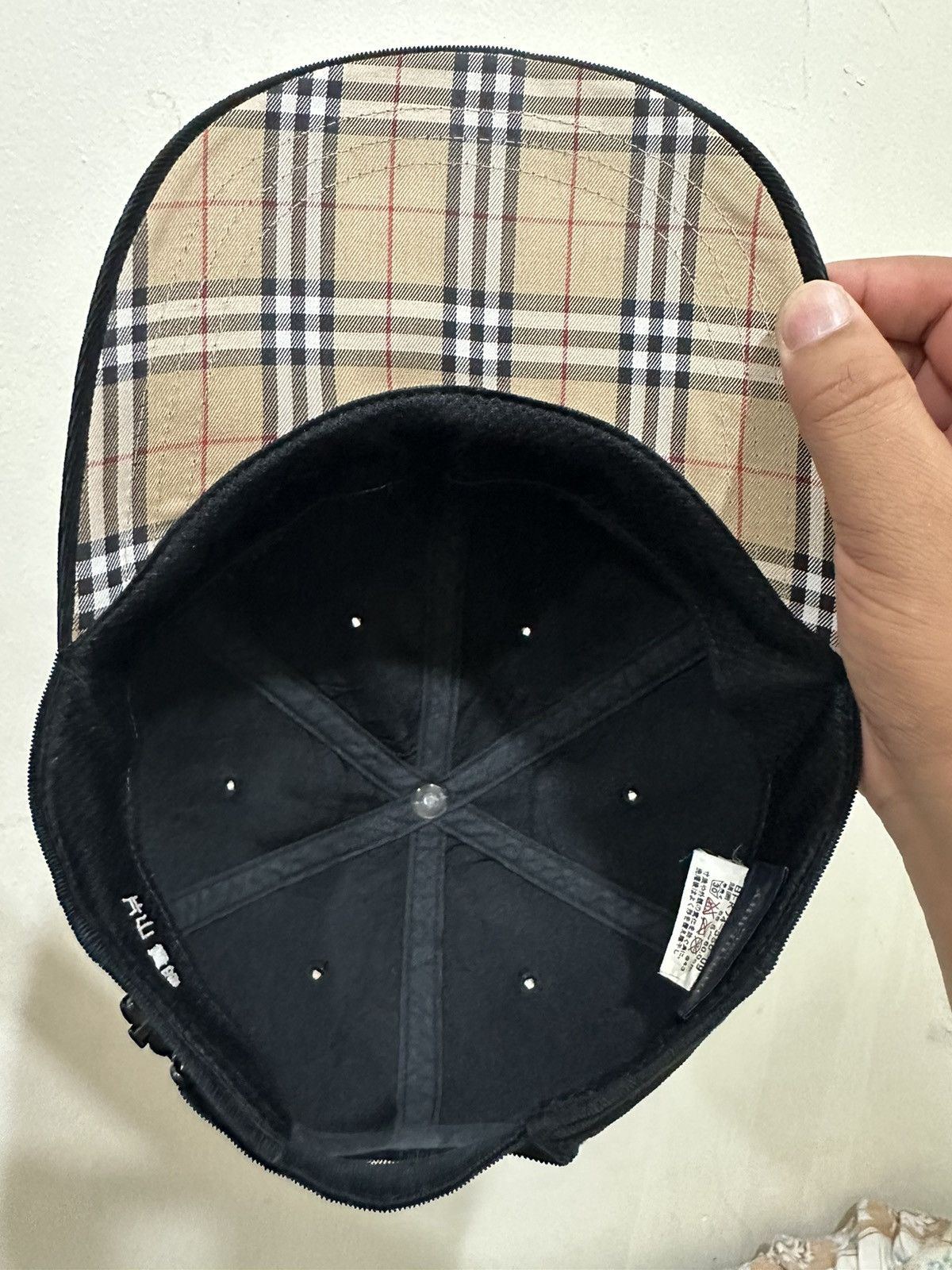 Burberry Burberry Triple Black Baseball Hat Size ONE SIZE - 6 Thumbnail