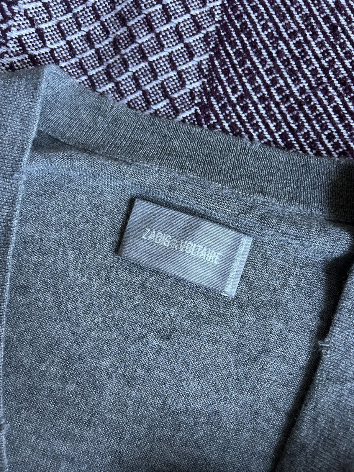 Zadig & Voltaire Vintage Zadig & Voltaire V-neck Jumper Sweater Basic Size L Size US L / EU 52-54 / 3 - 6 Thumbnail