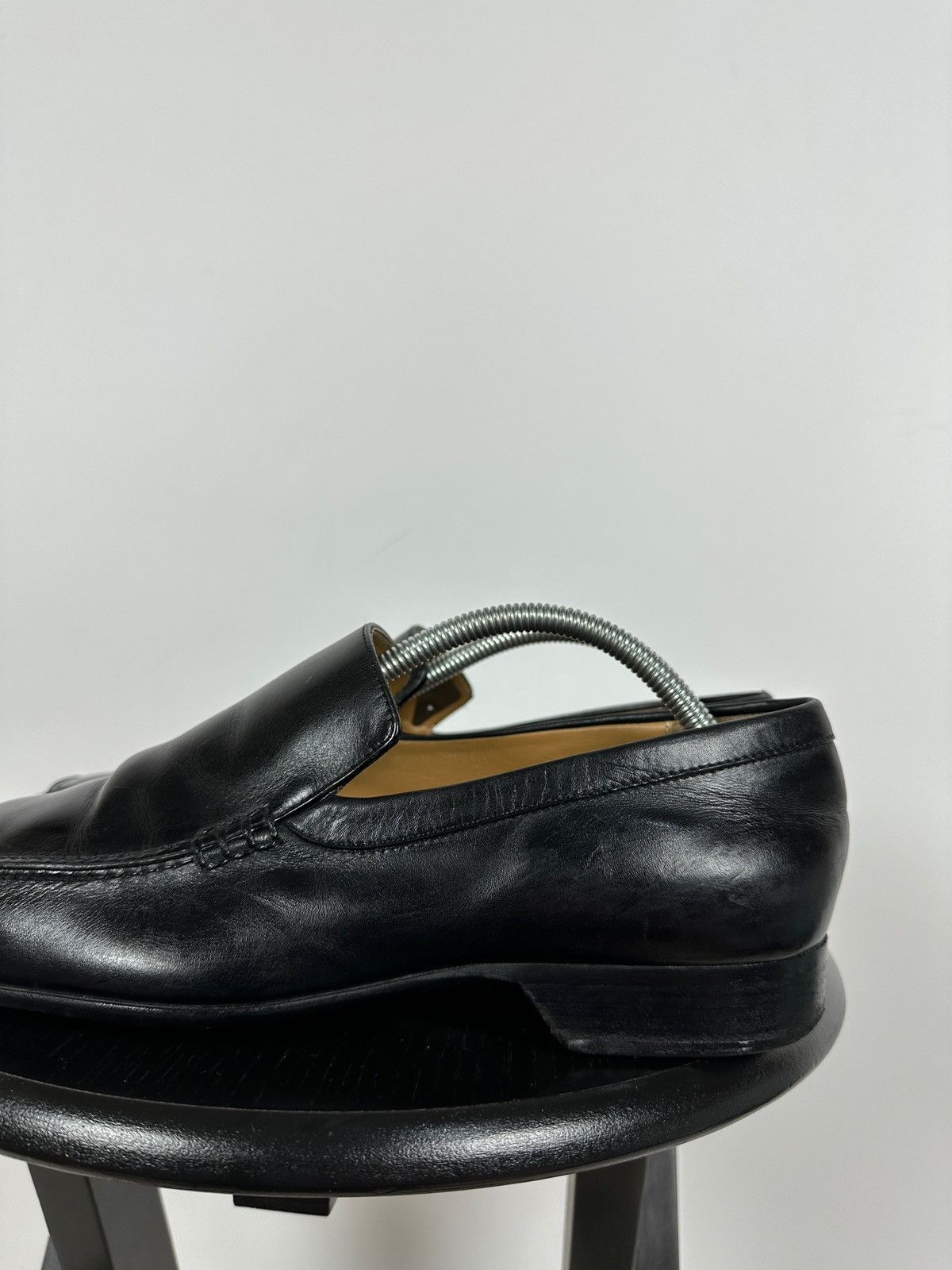 Louis Vuitton Louis Vuitton Black Leather Loafers Shoes Size US 10 / EU 43 - 15 Thumbnail