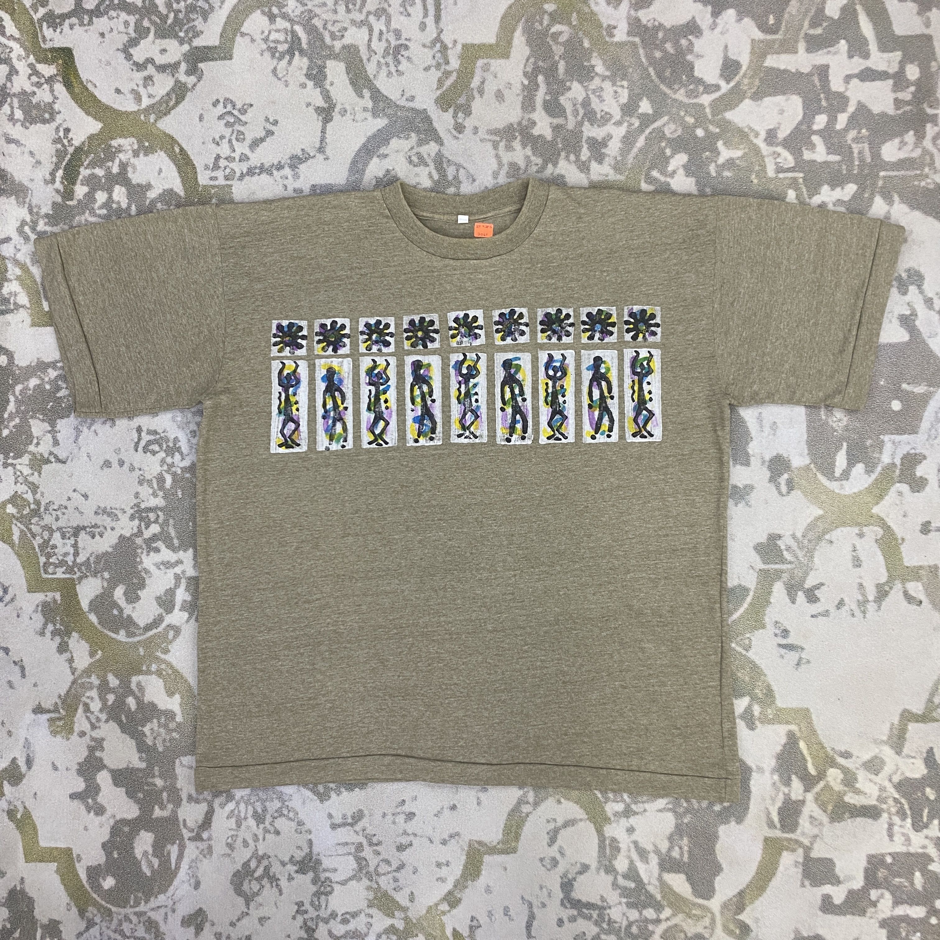 Vintage Art Tshirt - J067