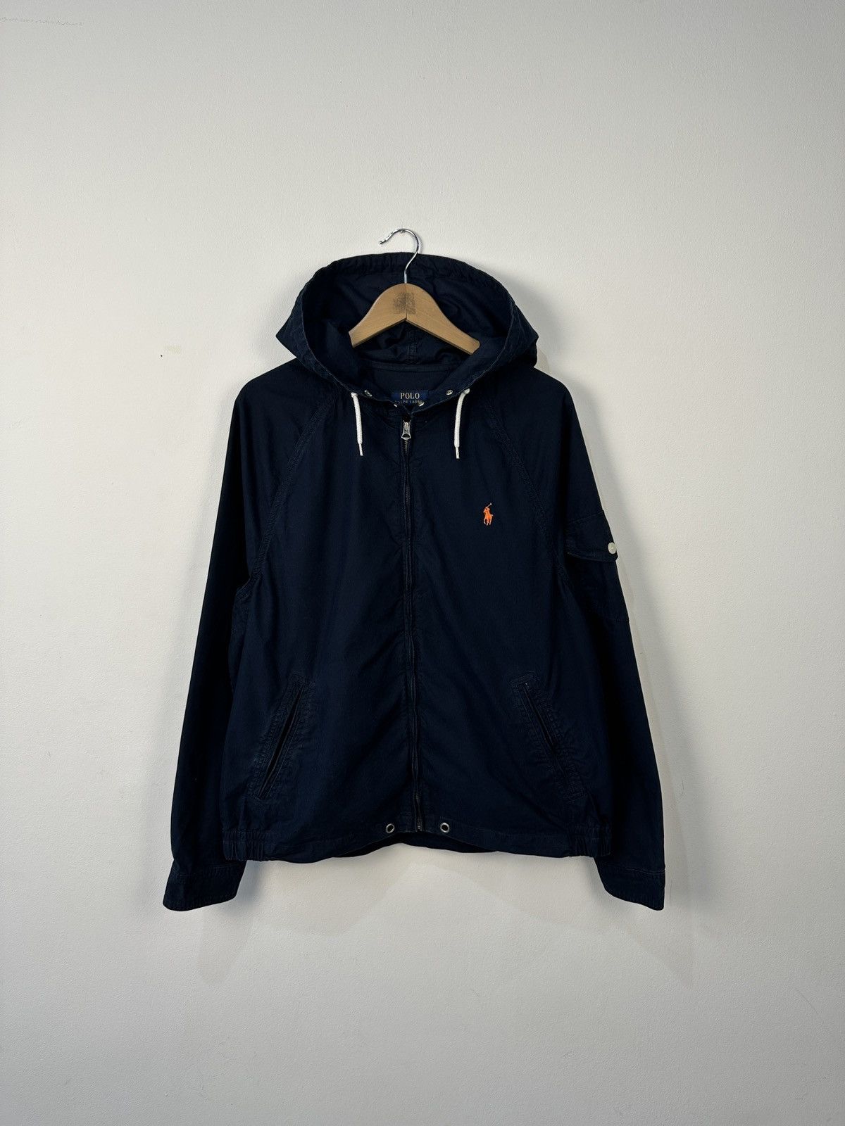 Polo Ralph Lauren Polo Ralph Lauren Hooded Windbreaker Jacket Navy Talon Zip Size US XL / EU 56 / 4 - 1 Thumbnail