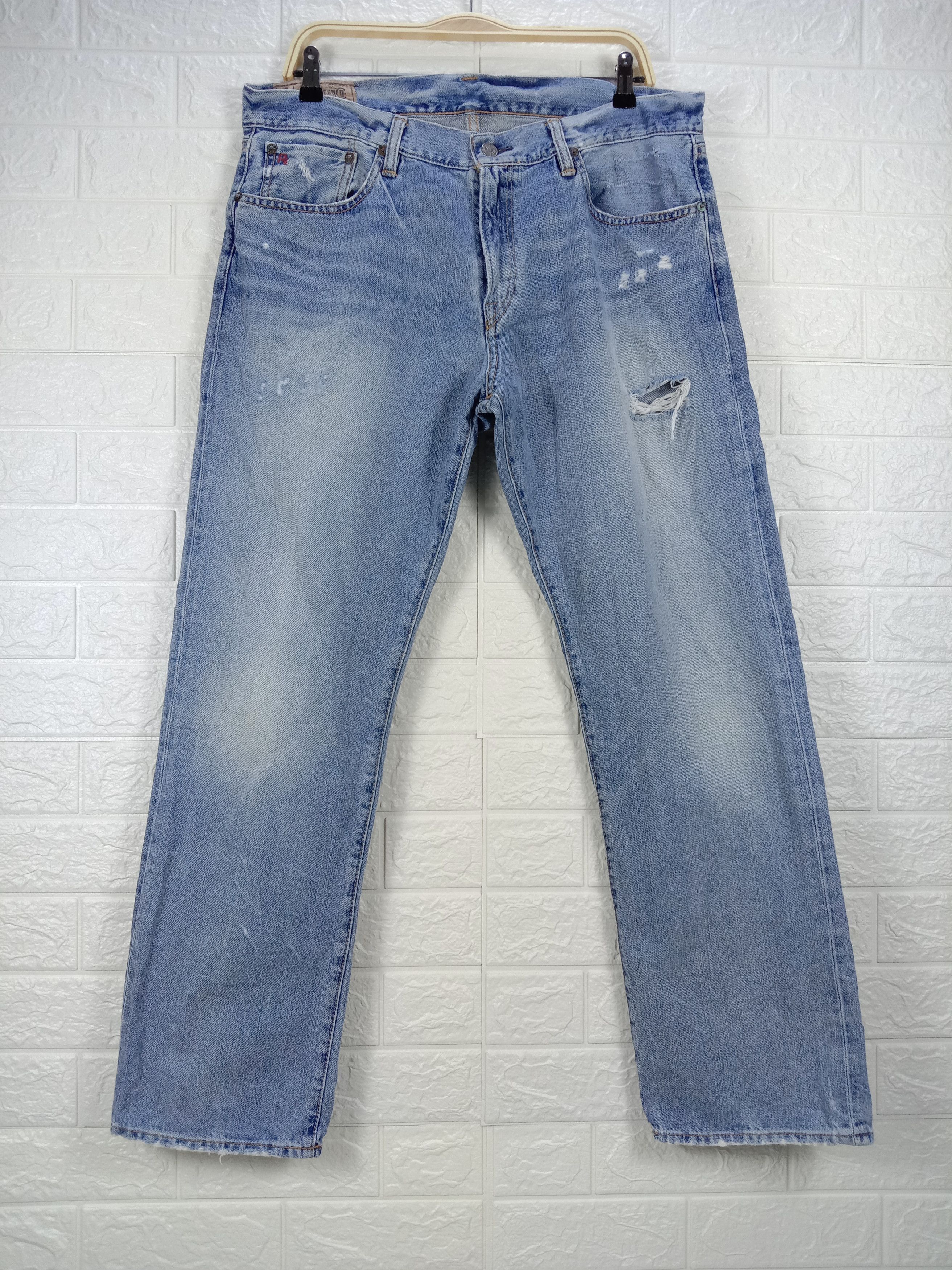 Polo Ralph Lauren Vintage Polo Ralph Lauren Light Wash Distressed Jeans Size US 34 / EU 50 - 1 Thumbnail