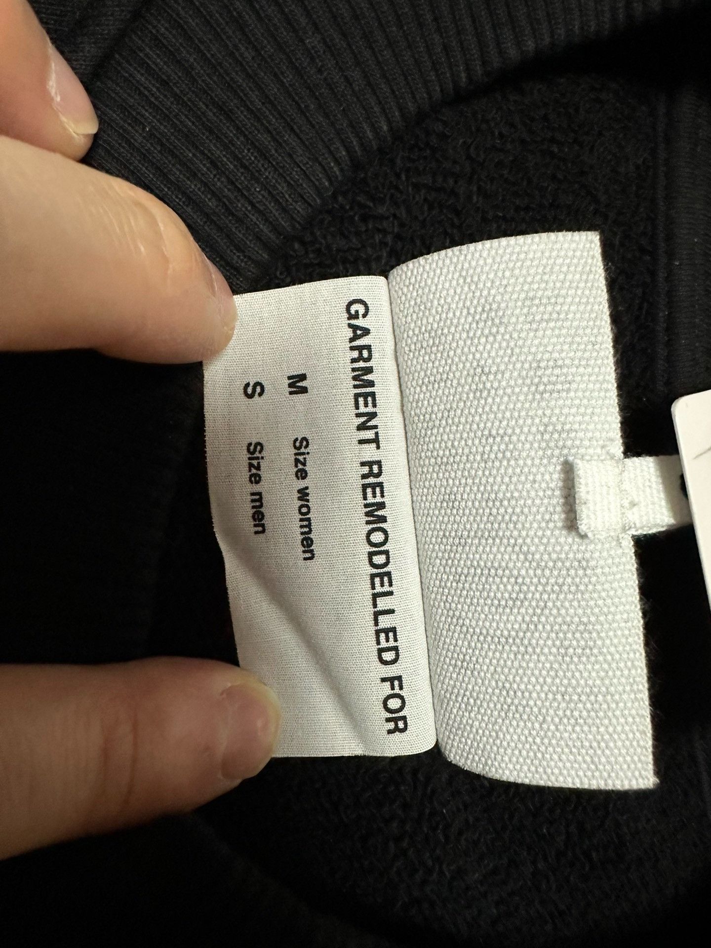 Maison Margiela Maison Margiela Long-sleeved round-neck pullover printed sw Size US S / EU 44-46 / 1 - 5 Thumbnail