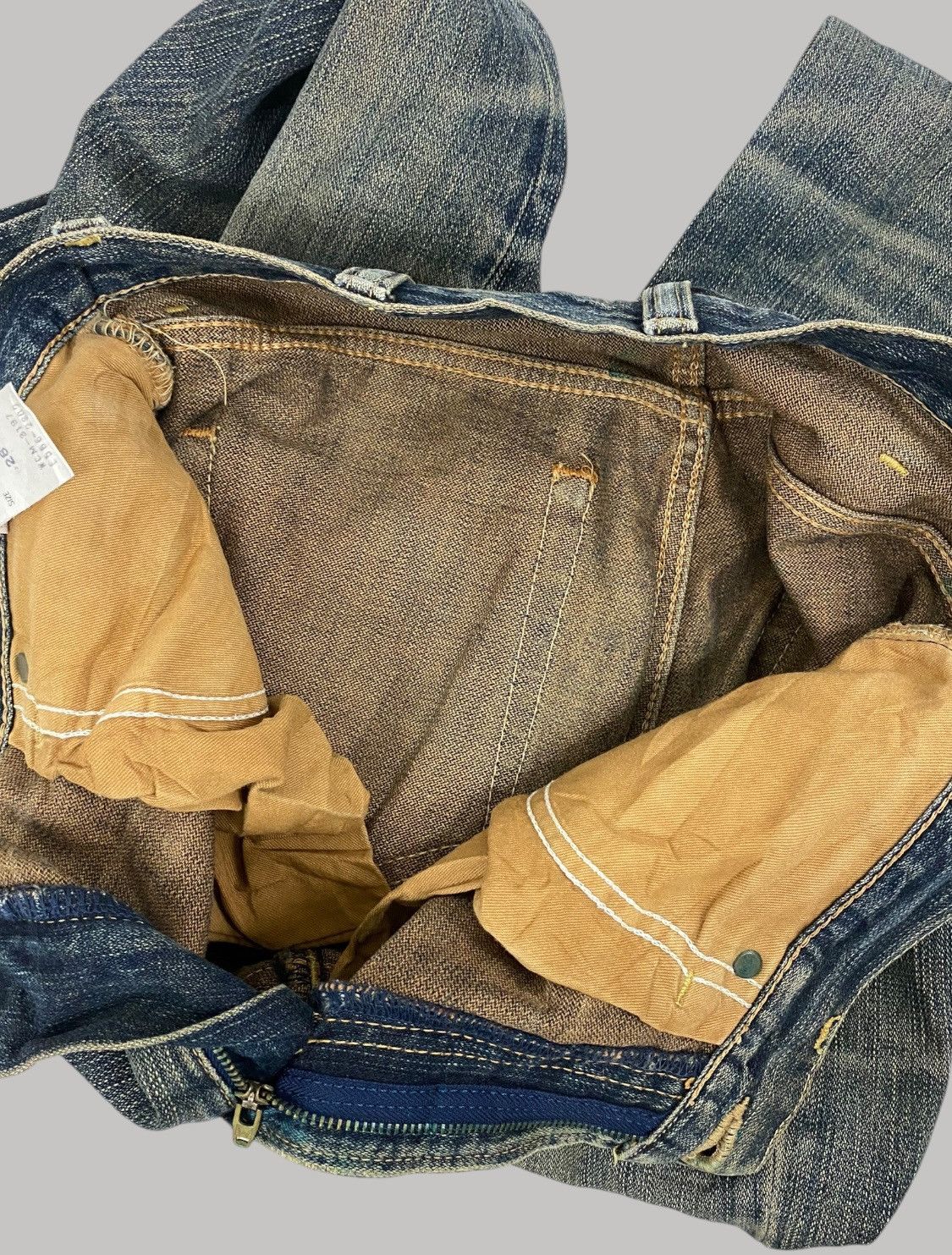 Japanese Brand × Wrangler Wrangler Denim Mud Washed Whisker Distressed Loose Fit Size US 30 / EU 46 - 20 Thumbnail