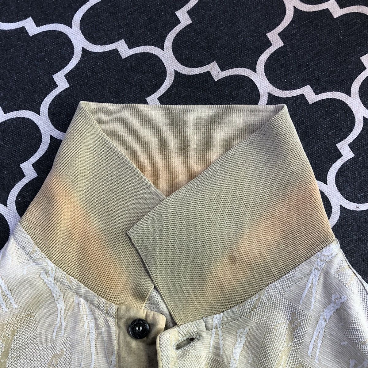 Vintage Vintage Givenchy Monsieur Monogram Polo Tee Size US M / EU 48-50 / 2 - 14 Thumbnail