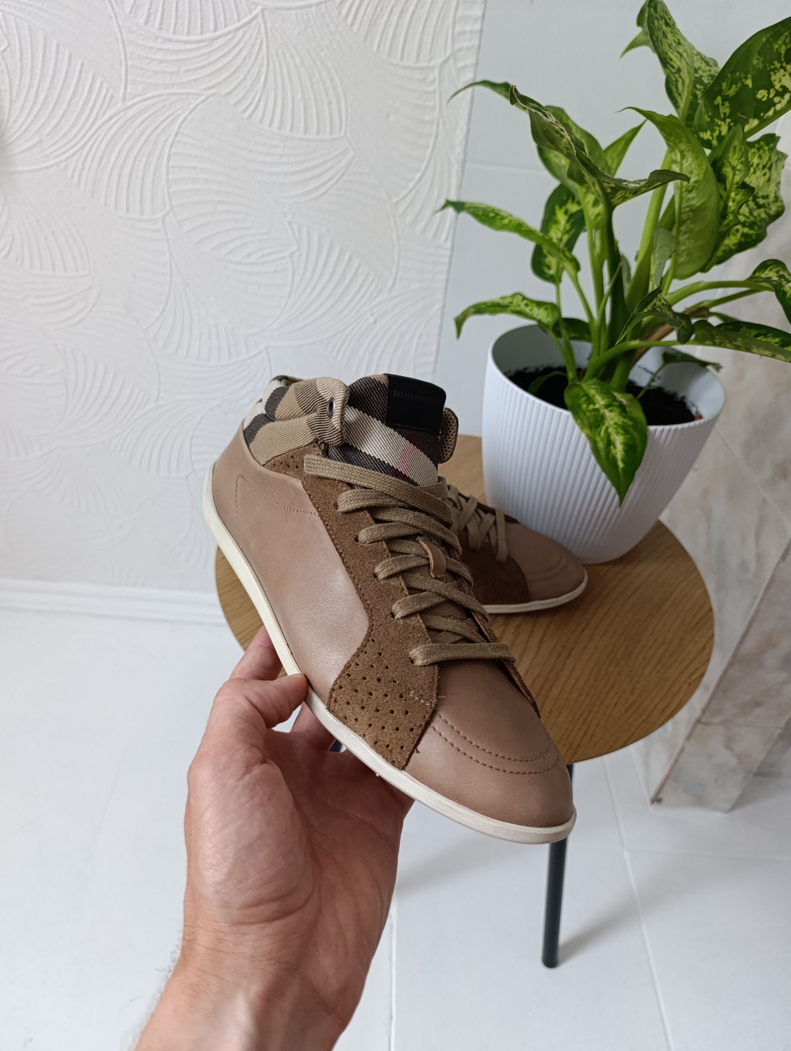 Burberry BURBERRY VINTAGE LEATHER HITOP SNEAKERS TRAINERS Size US 10 / IT 40 - 18 Thumbnail